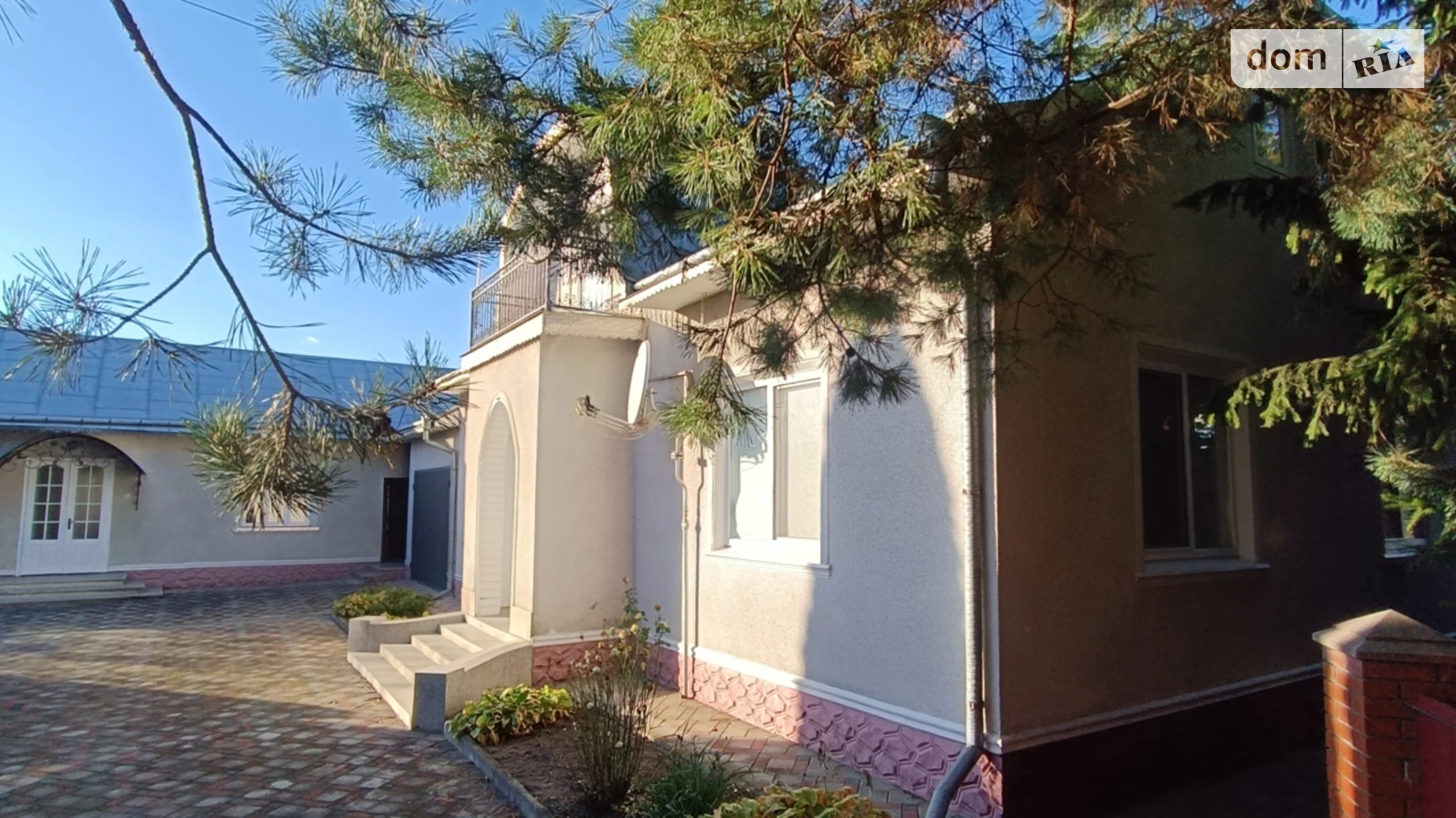 Продается дом на 2 этажа 104 кв. м с гаражом, цена: 120000 $ - фото 2