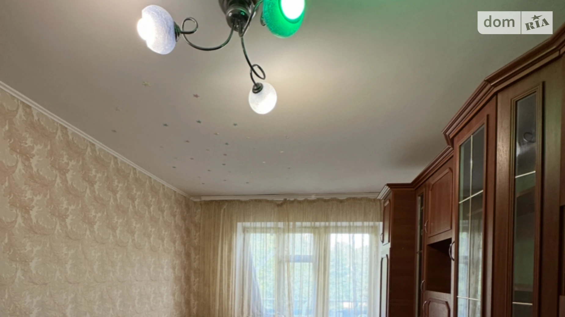 Продается 2-комнатная квартира 42.5 кв. м в Ровно, ул. Богоявленская, 6 - фото 2