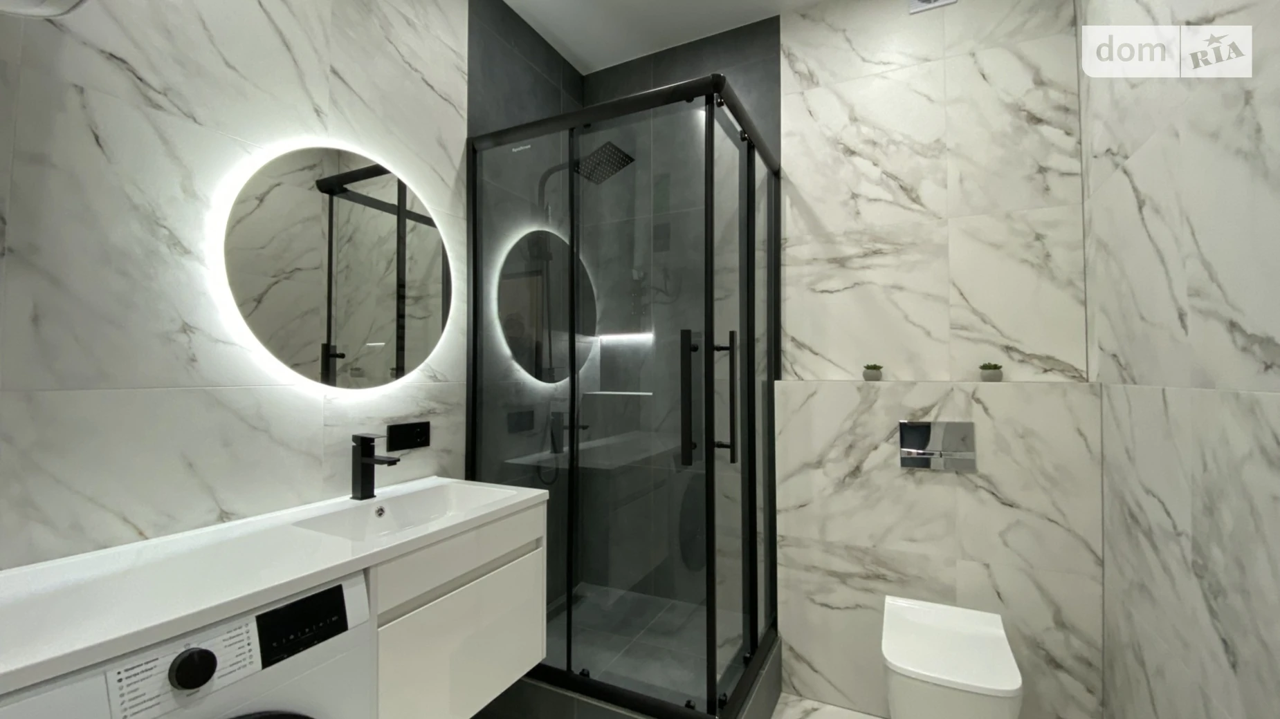 Продается 1-комнатная квартира 43 кв. м в Одессе, Фонтанская дор. - фото 2