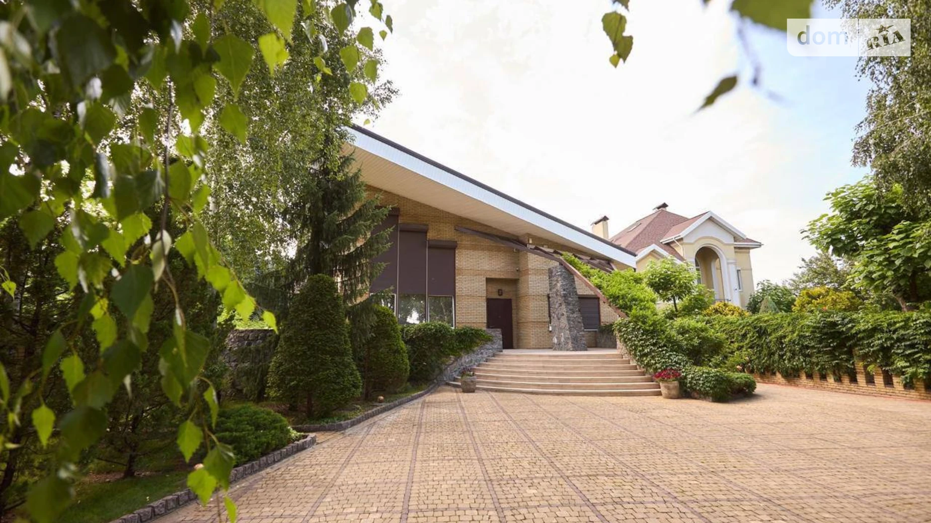 Продается дом на 2 этажа 465 кв. м с камином, цена: 550000 $ - фото 5
