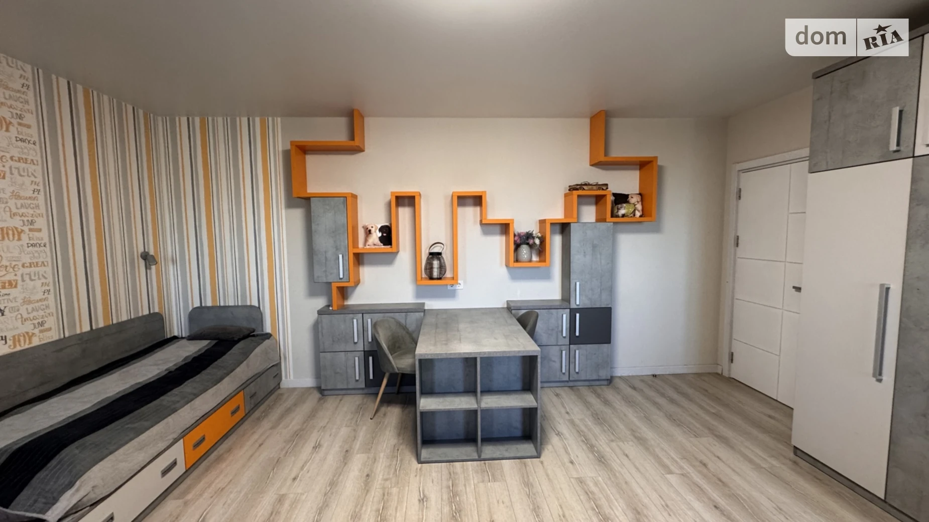 Продается 3-комнатная квартира 103.9 кв. м в Ровно, ул. Елены Телиги - фото 2