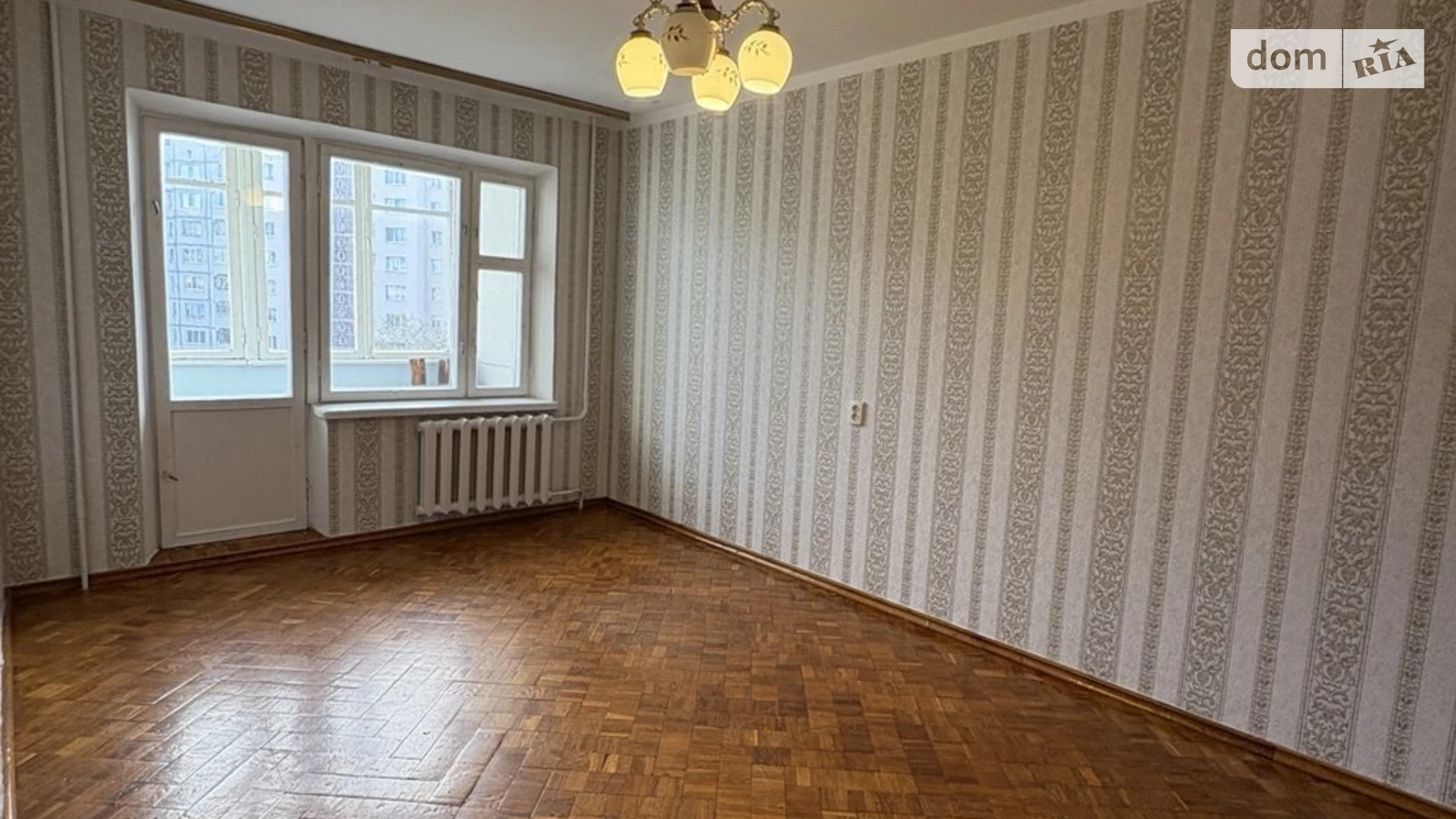 Продается 2-комнатная квартира 48.2 кв. м в Ровно, ул. Грушевского Академика - фото 2