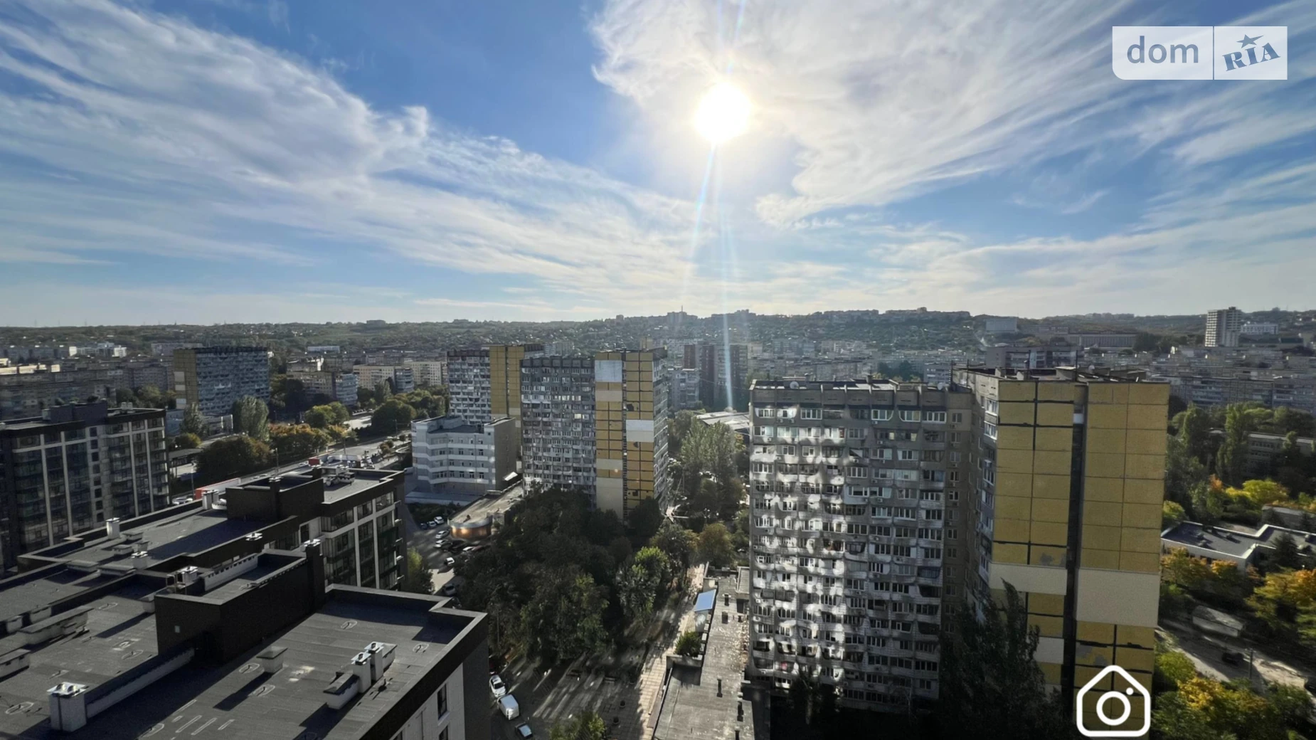 Продается 1-комнатная квартира 73.5 кв. м в Днепре, ул. Набережная Победы, 128 - фото 2