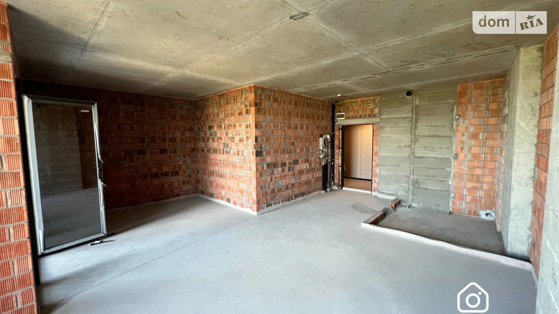 Продается 1-комнатная квартира 42.5 кв. м в Днепре, ул. Набережная Победы, 128 - фото 2