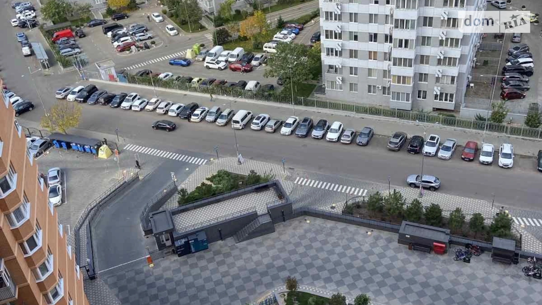 Продается 3-комнатная квартира 86 кв. м в Одессе, ул. Люстдорфская дорога, 55/6 - фото 2