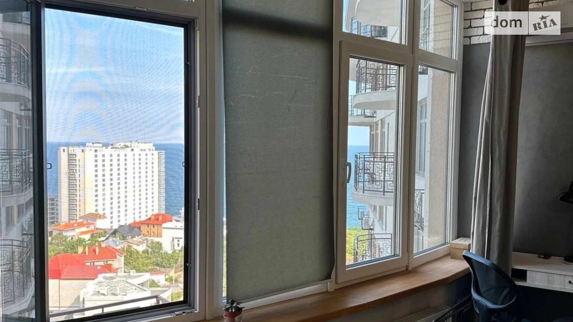 Продается 1-комнатная квартира 42 кв. м в Одессе, ул. Валерия Самофалова, 16А/6 - фото 3