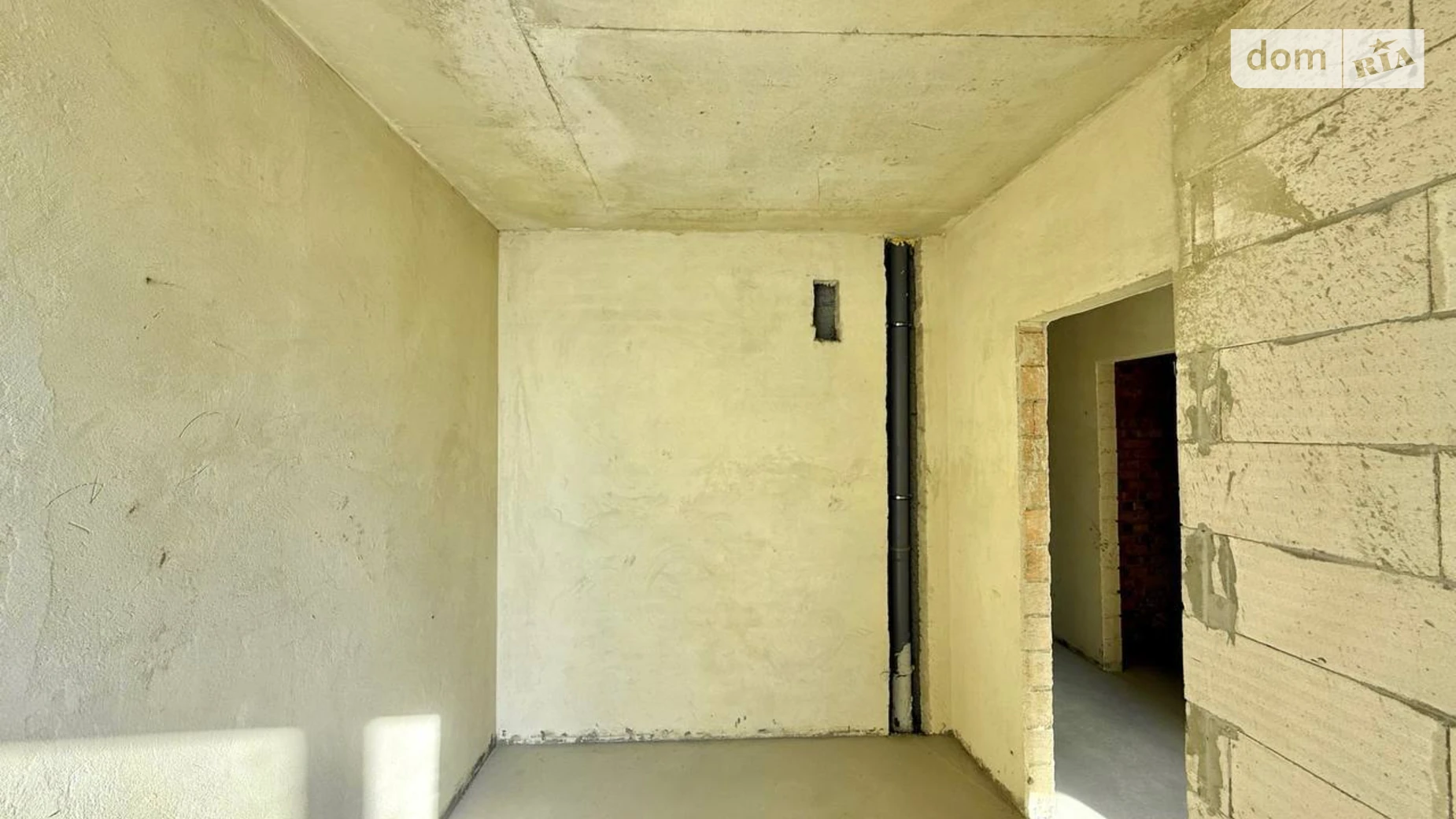 Продается 1-комнатная квартира 36.2 кв. м в Львове, ул. Кульпарковская, 93 корпус 5 - фото 3