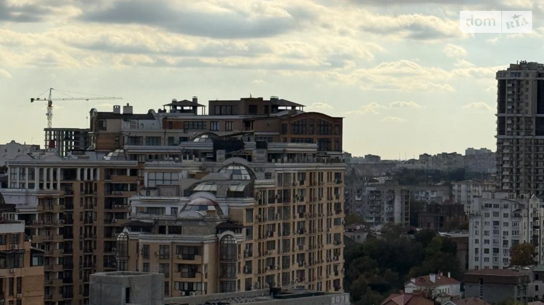 Продается 1-комнатная квартира 49.8 кв. м в Одессе, ул. Генуэзская, 1/1 - фото 3