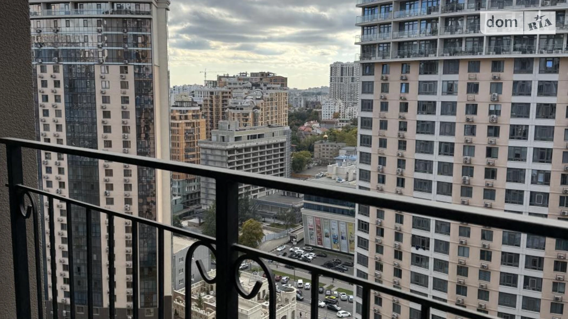 Продается 1-комнатная квартира 49.8 кв. м в Одессе, ул. Генуэзская, 1/1 - фото 5