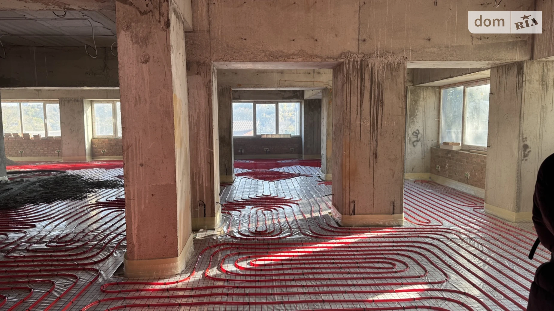 Сдается в аренду помещения свободного назначения 303 кв. м в 8-этажном здании, цена: 99990 грн - фото 4