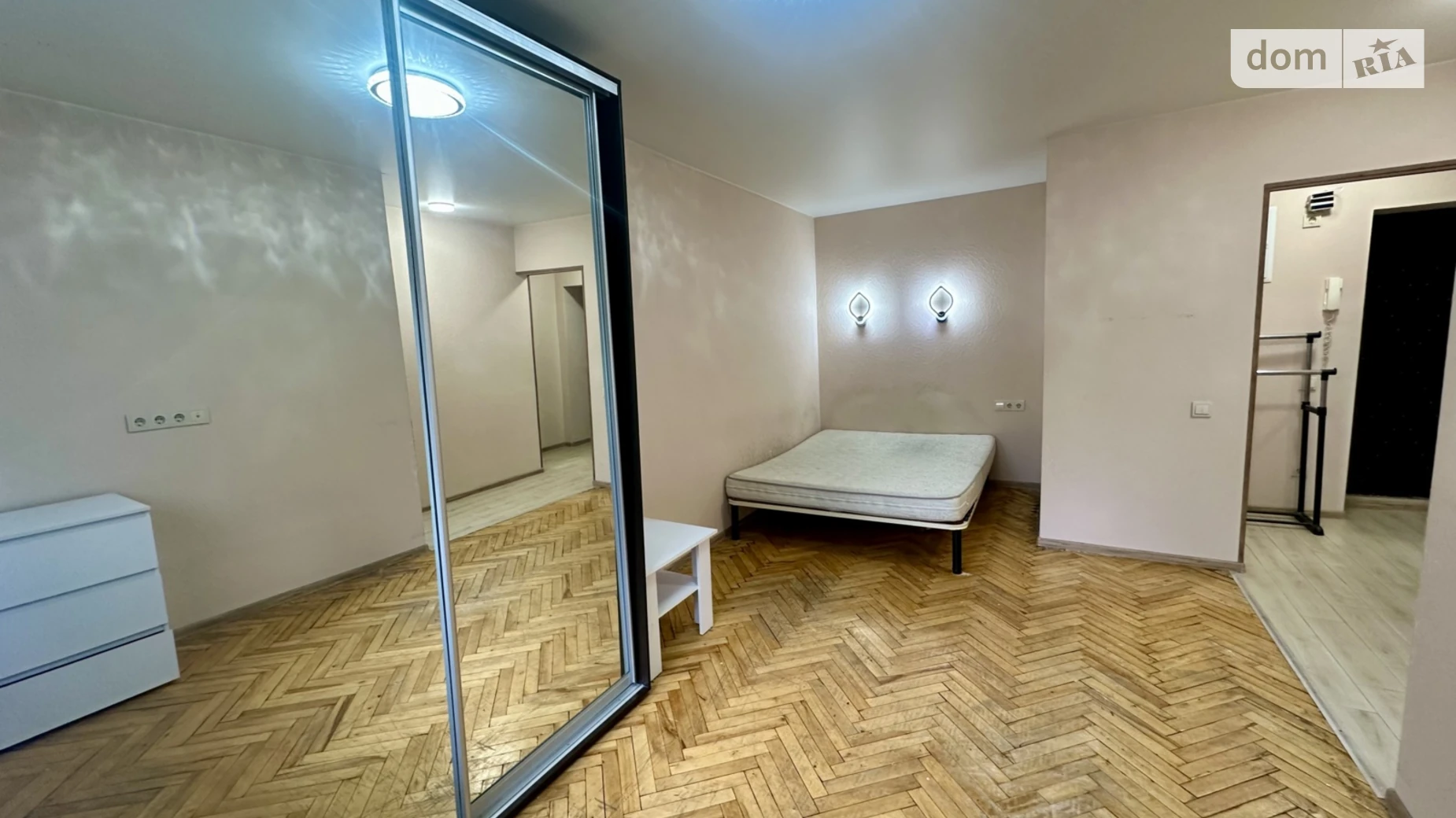 Продается 1-комнатная квартира 29.7 кв. м в Киеве, ул. Загоровская(Багговутовская) - фото 4