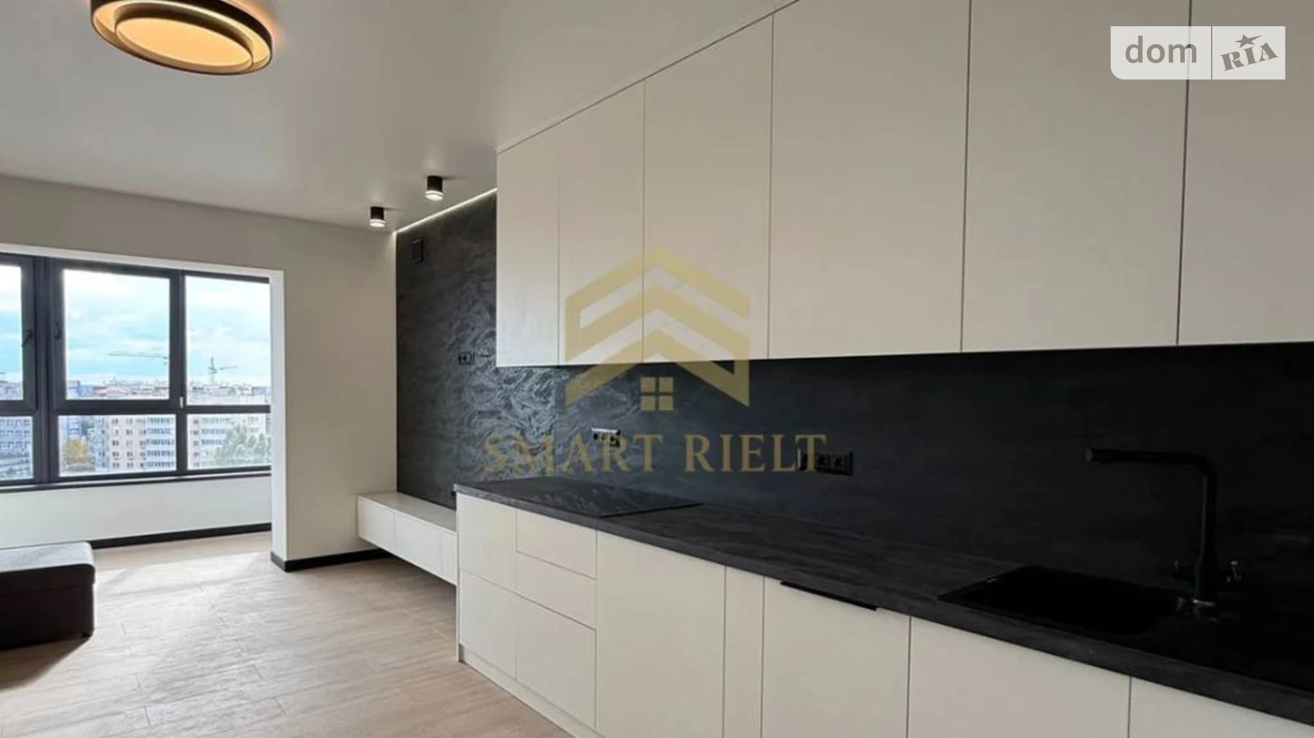 Продается 1-комнатная квартира 52.1 кв. м в Полтаве, ул. Олександра Оксанченка(Степного Фронта) - фото 2