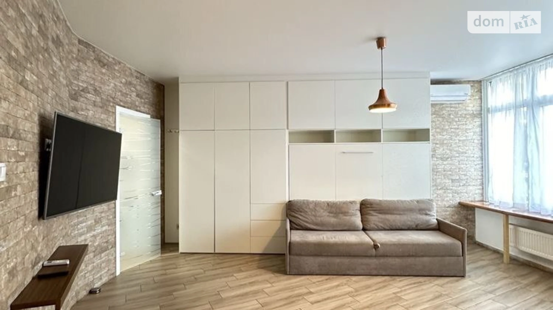 Продается 1-комнатная квартира 44 кв. м в Одессе, ул. Валерия Самофалова, 16А/5 - фото 2