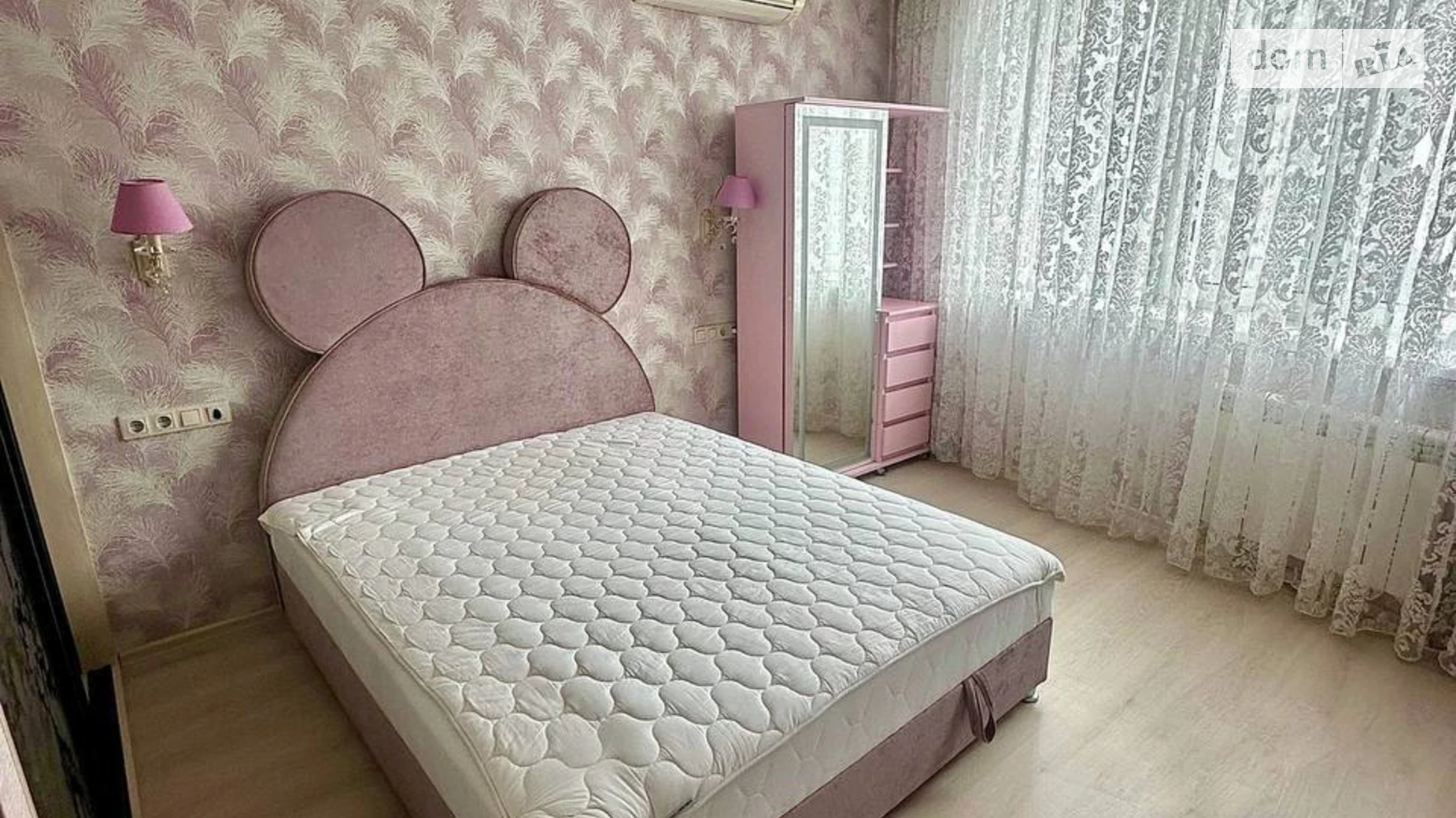 Продается 1-комнатная квартира 56.4 кв. м в Киеве, ул. Анны Ахматовой, 30 - фото 2
