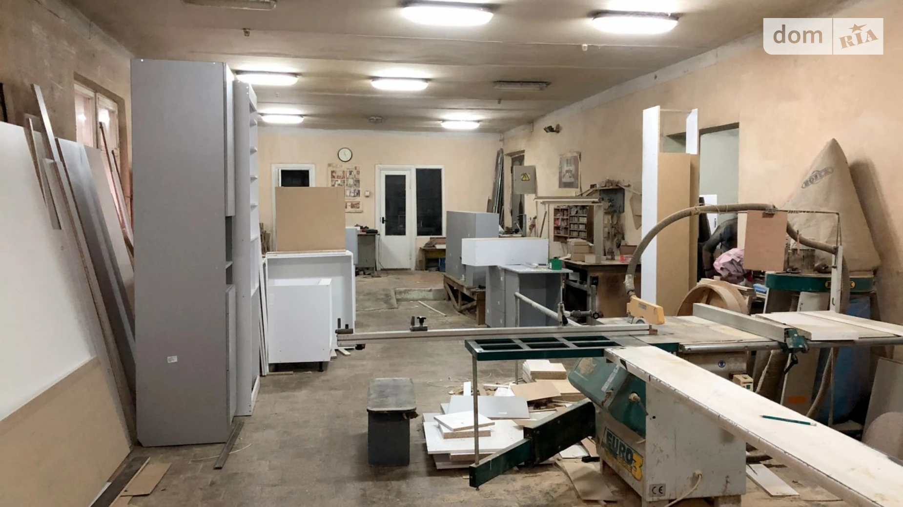 Продается помещения свободного назначения 542 кв. м в 2-этажном здании, цена: 198000 $ - фото 4