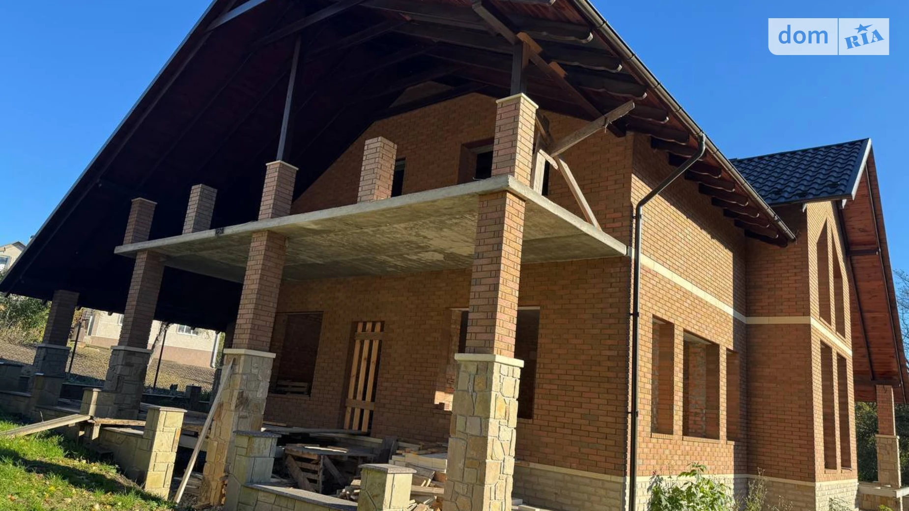 Продается дом на 2 этажа 270 кв. м с подвалом, цена: 233000 $ - фото 4