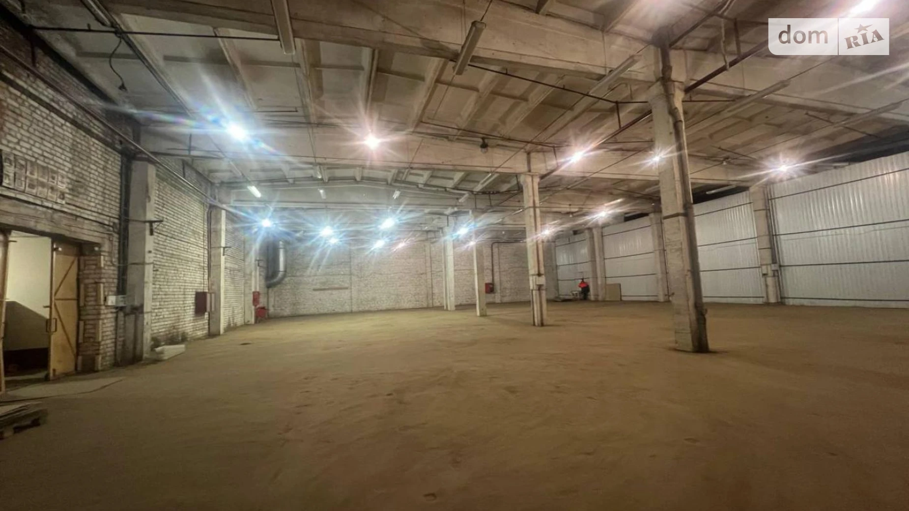 Сдается в аренду объект сферы услуг 1200 кв. м в 1-этажном здании, цена: 156000 грн - фото 3