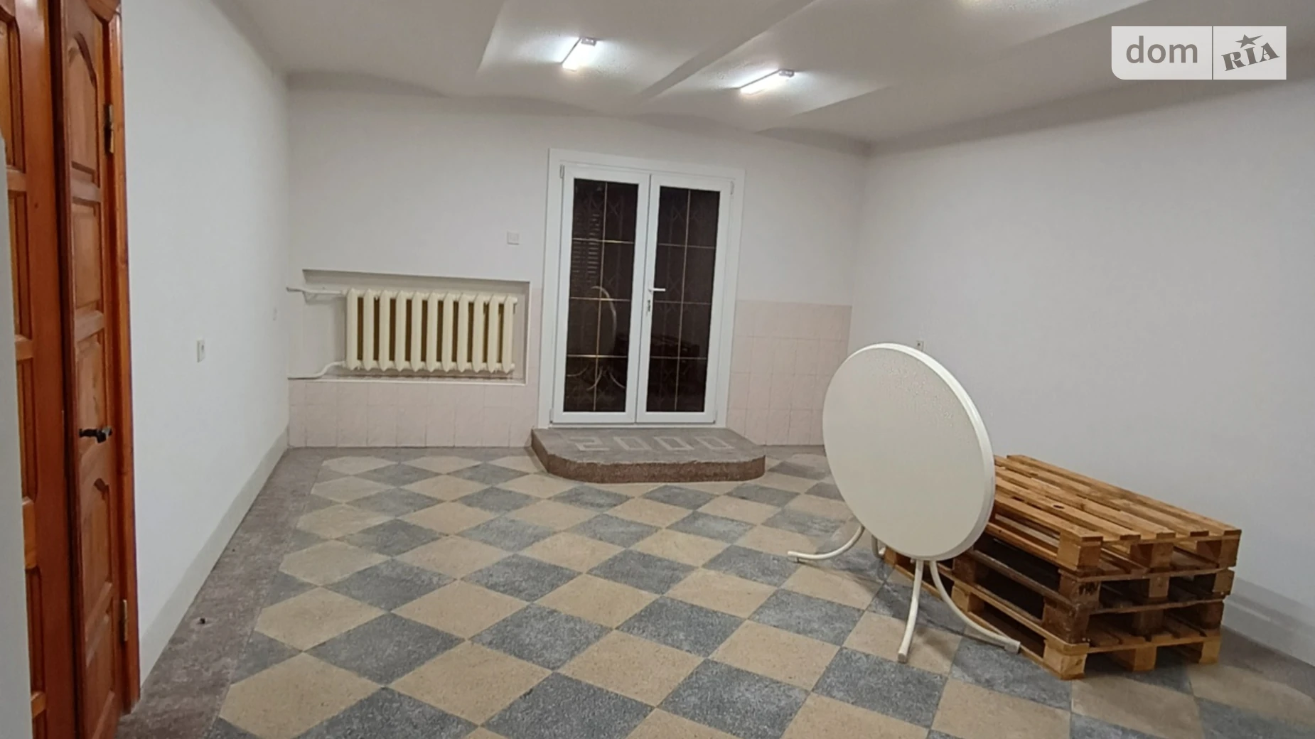 Сдается в аренду помещения свободного назначения 100 кв. м в 2-этажном здании, цена: 400 $ - фото 2