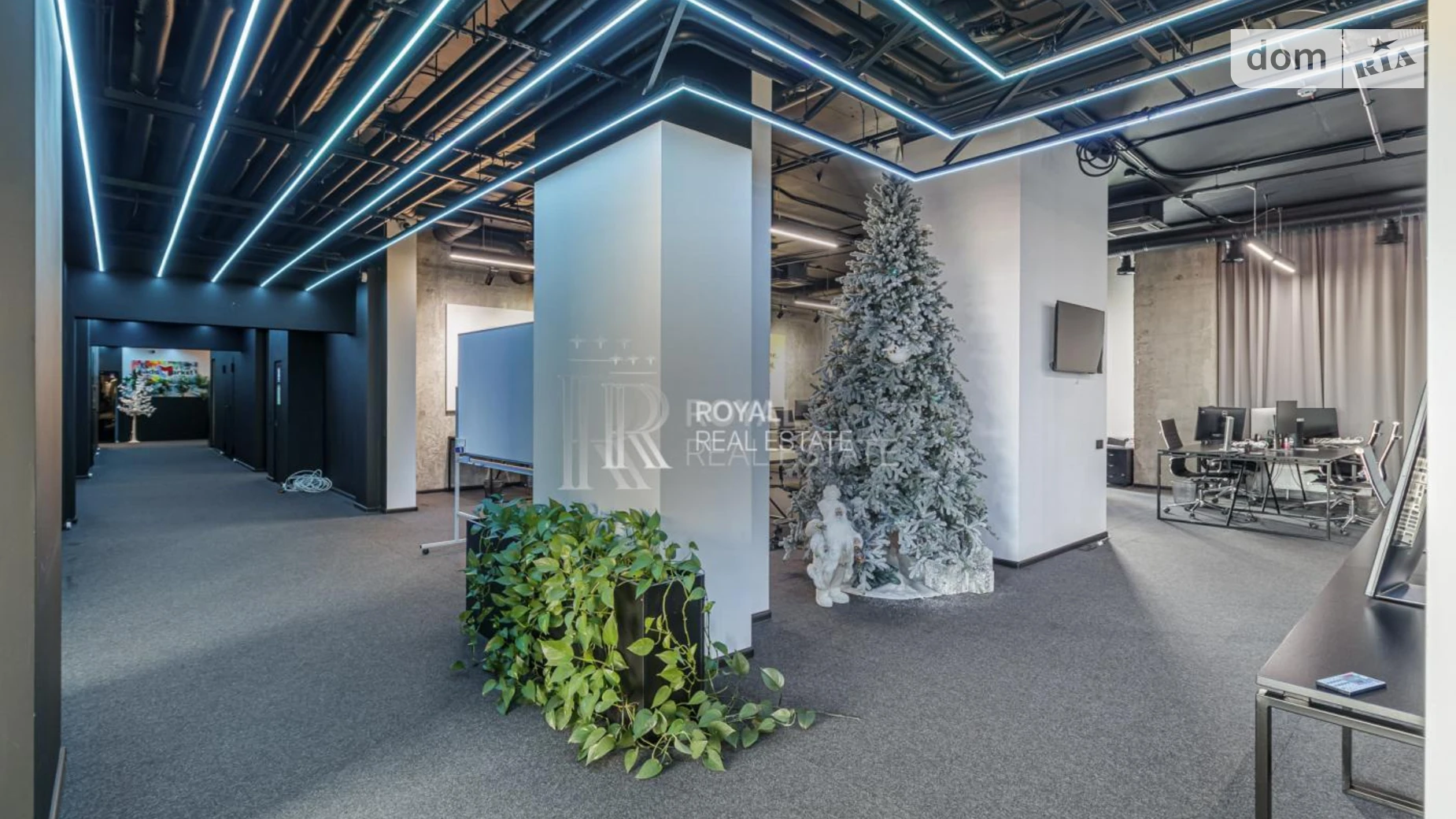 Сдается в аренду офис 680.4 кв. м в бизнес-центре, цена: 20400 $ - фото 2