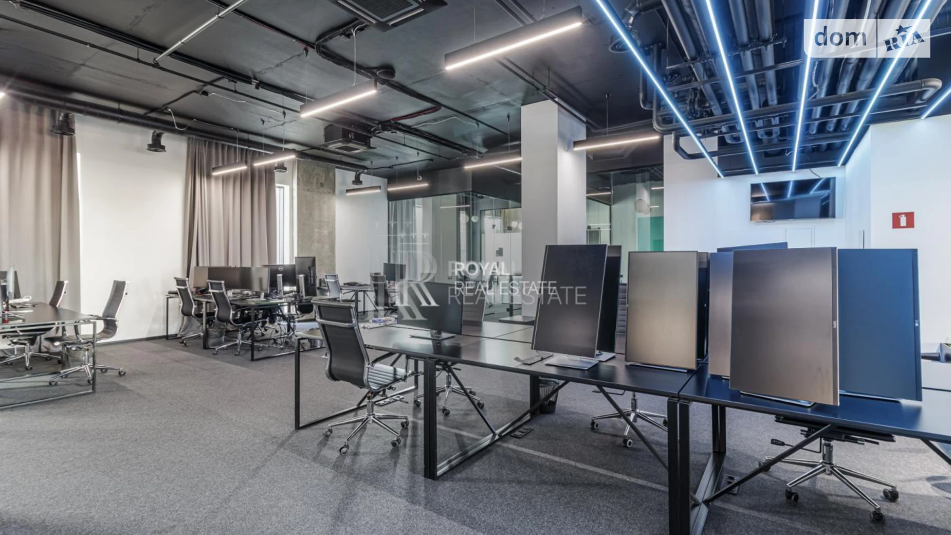 Сдается в аренду офис 680.4 кв. м в бизнес-центре, цена: 20400 $ - фото 3