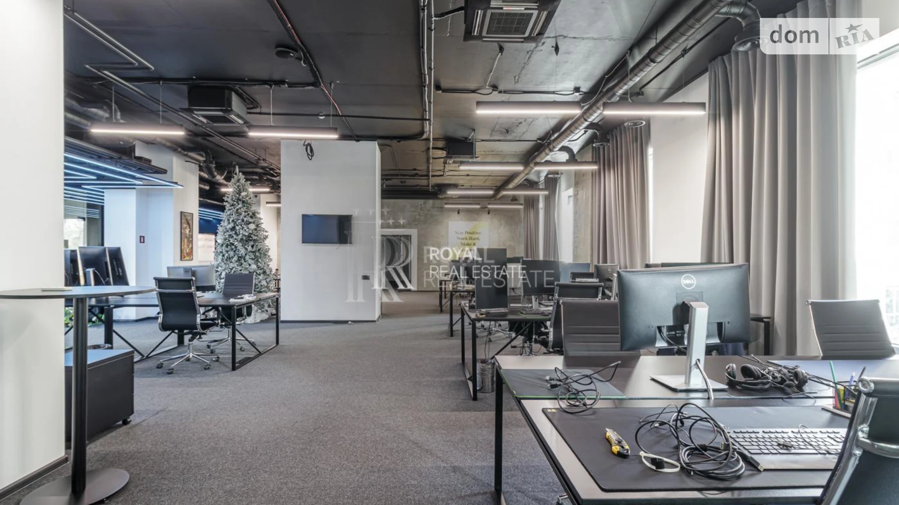 Сдается в аренду офис 680.4 кв. м в бизнес-центре, цена: 20400 $ - фото 4