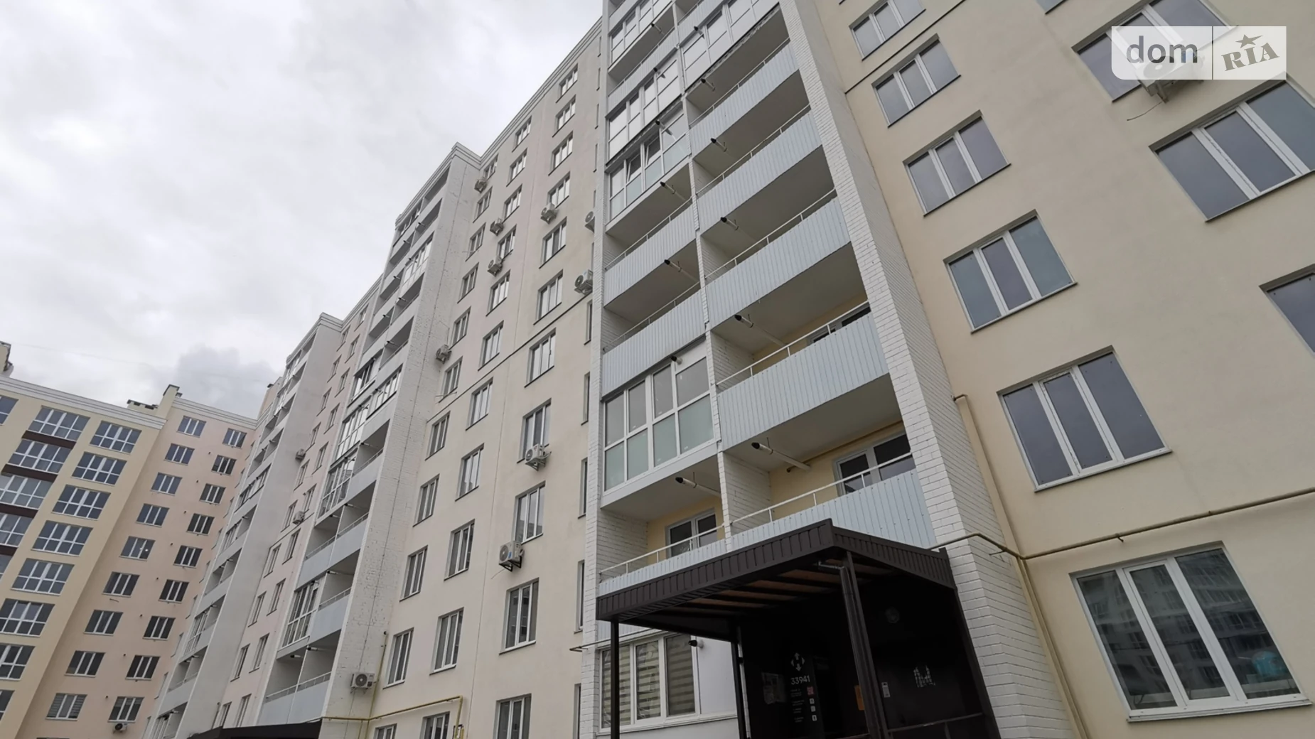 Продается 1-комнатная квартира 39.8 кв. м в Чернигове, ул. Независимости, 21 - фото 2
