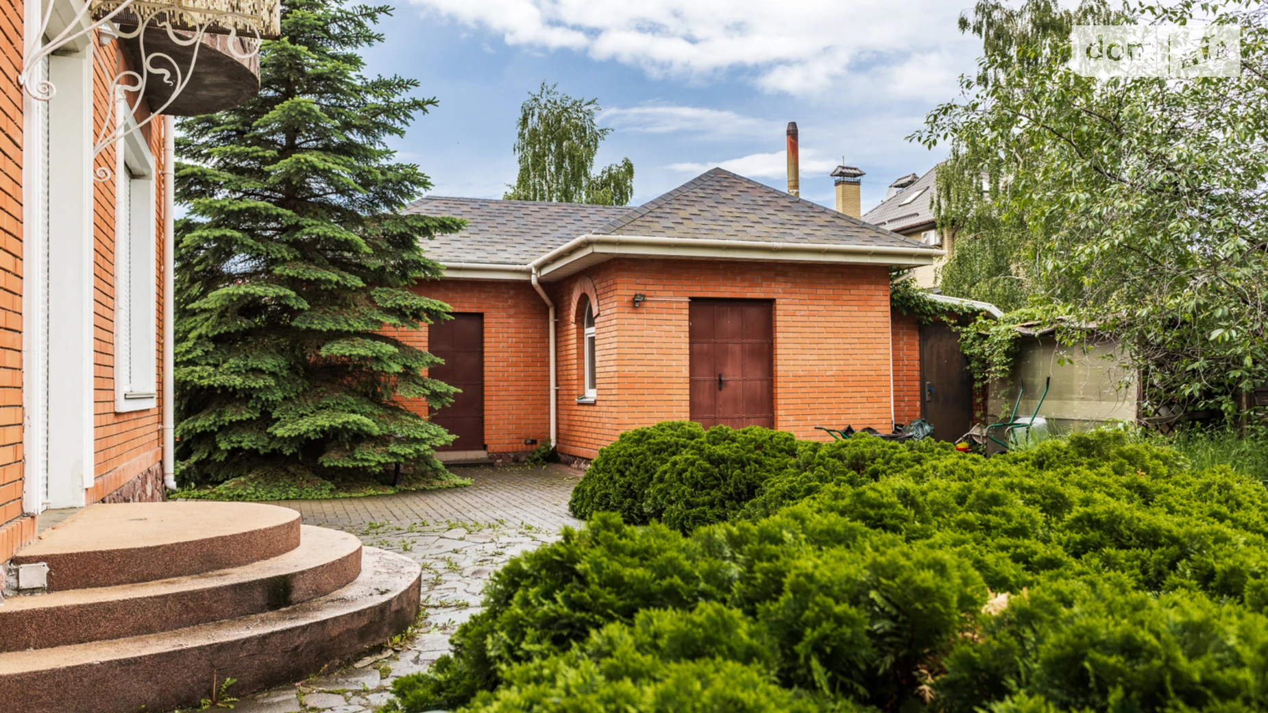 Продается дом на 2 этажа 395.4 кв. м с мансардой, цена: 270000 $ - фото 4