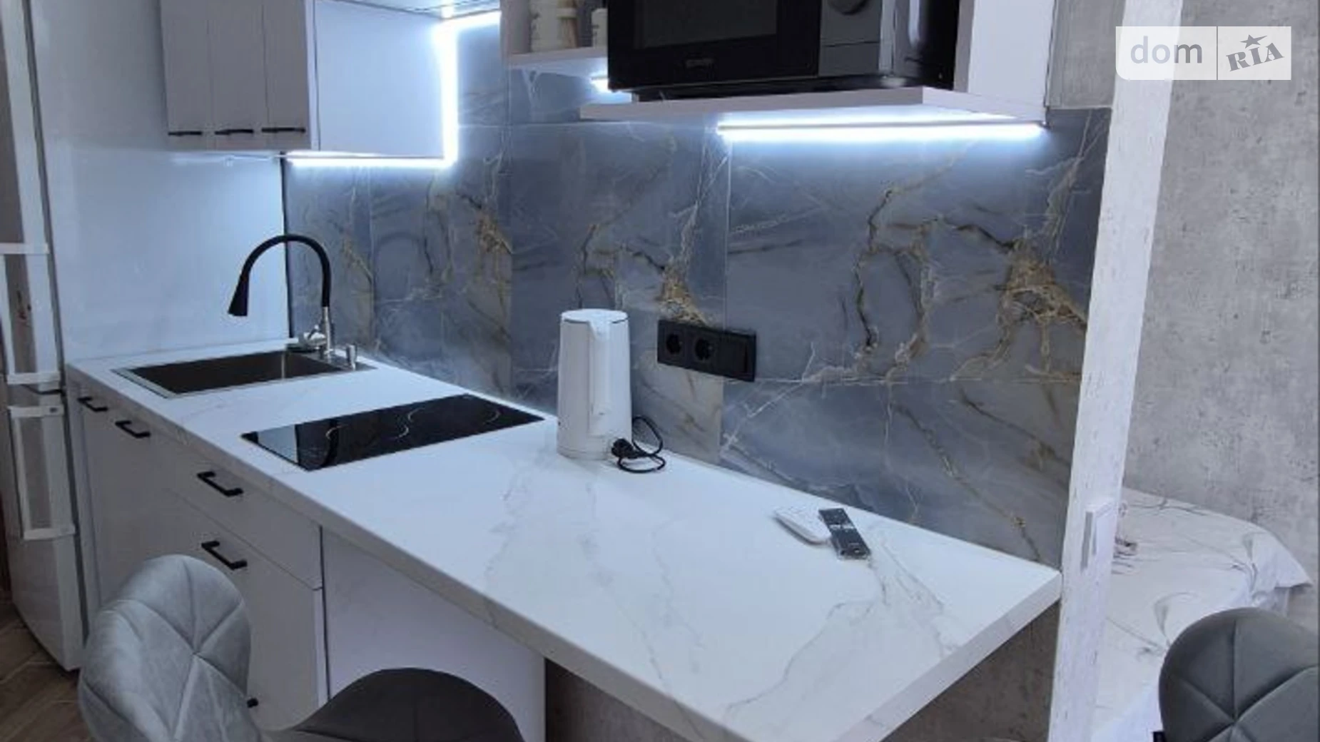 Продается 1-комнатная квартира 29 кв. м в Одессе, ул. Пишоновская, 22 - фото 2