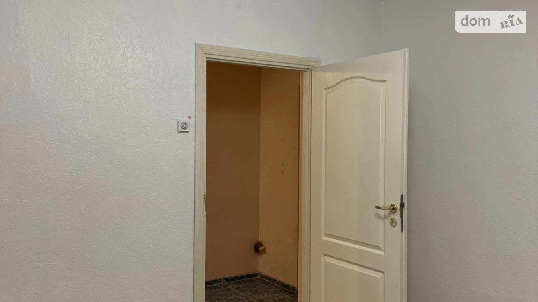 Продается 4-комнатная квартира 97 кв. м в Киеве, бул. Владимира Высоцкого, 5 - фото 4