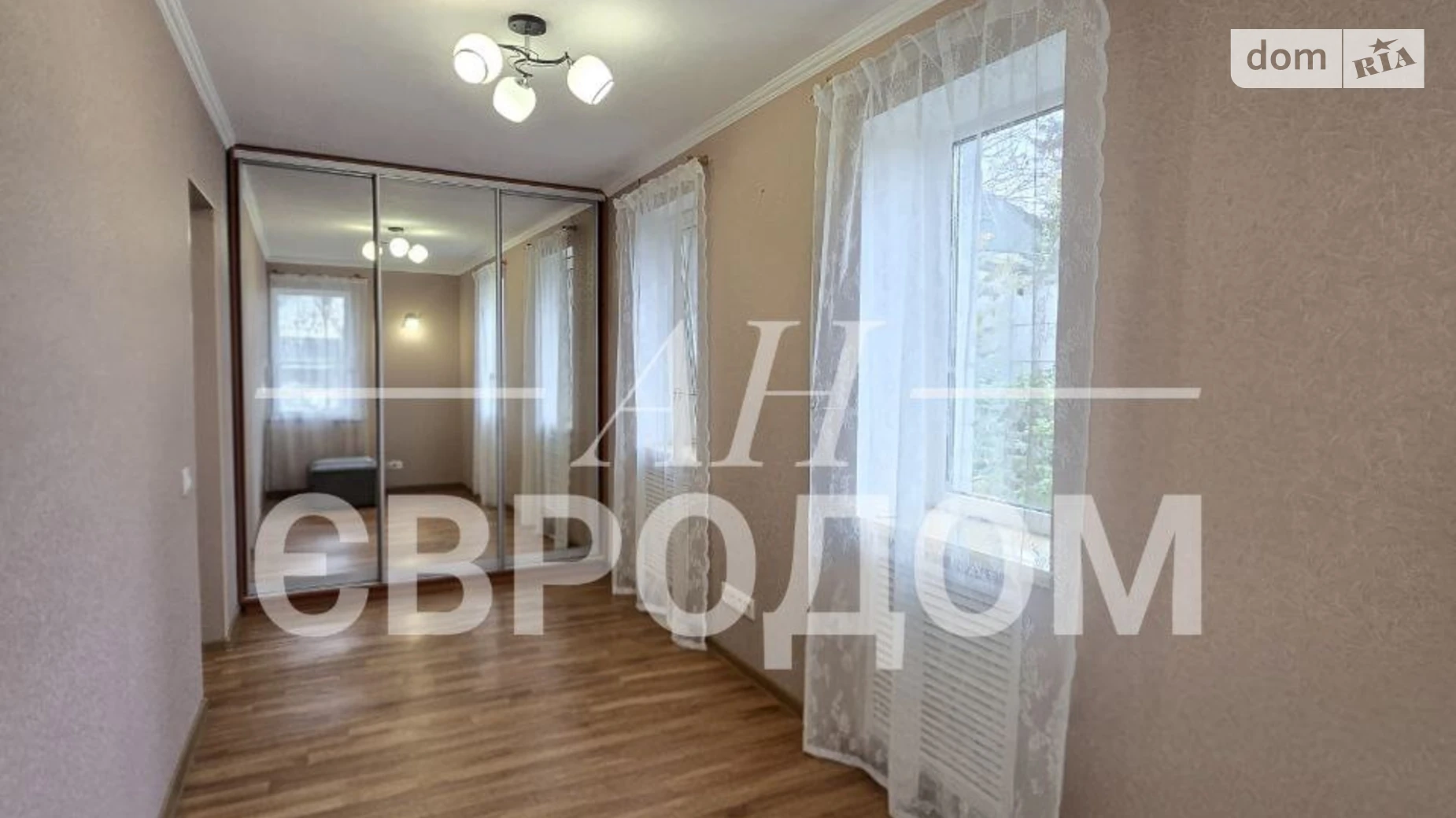Продается одноэтажный дом 74.3 кв. м с гаражом, цена: 53000 $ - фото 2