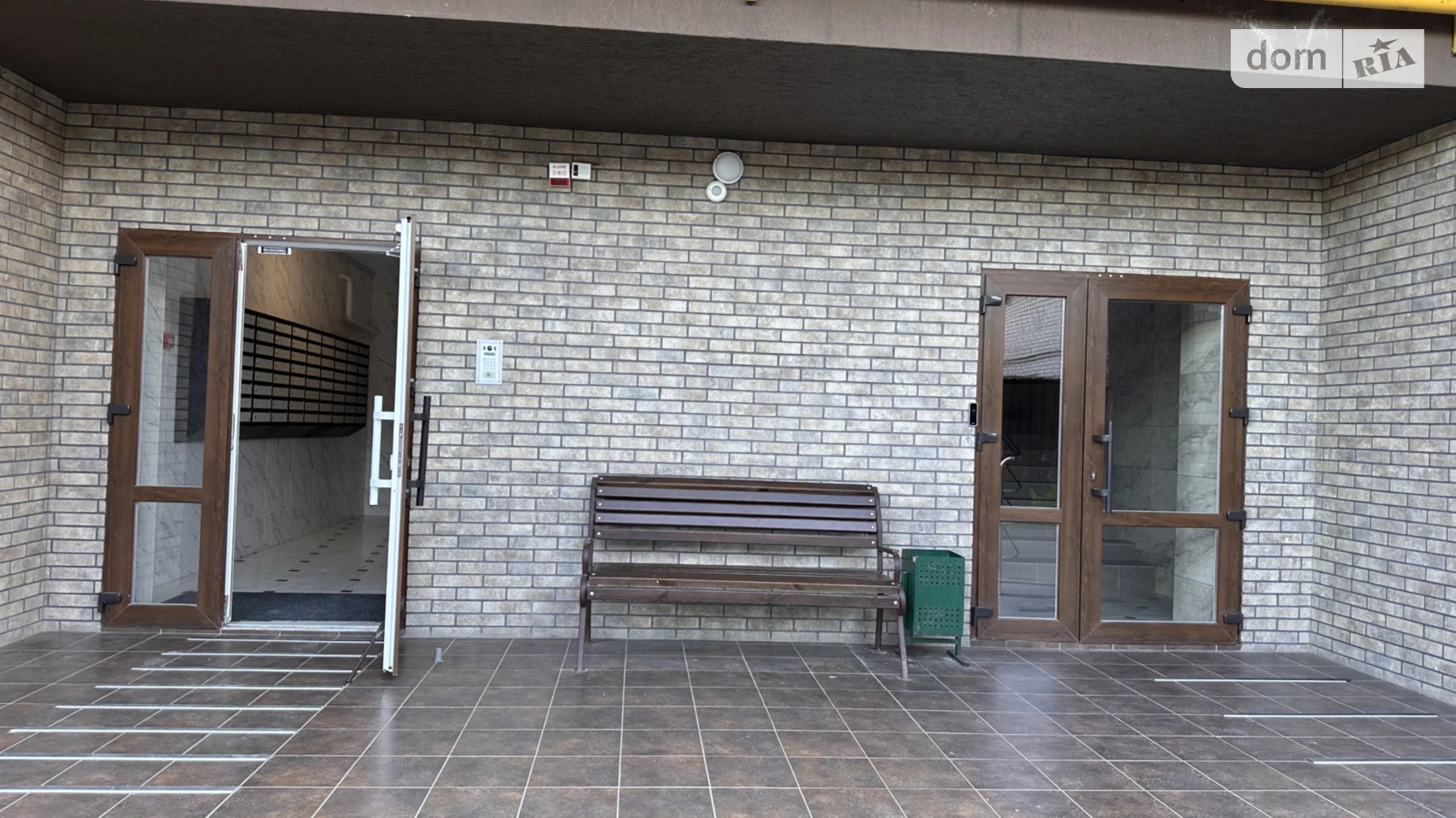 Продається 2-кімнатна квартира 93.1 кв. м у Житомирі, просп. Миру, 36 - фото 2