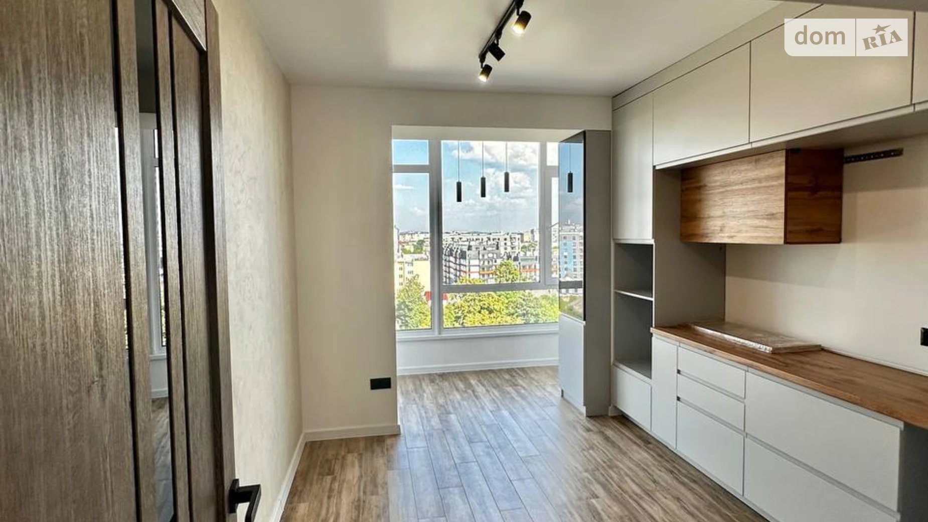 Продается 1-комнатная квартира 41 кв. м в Ивано-Франковске, ул. Вячеслава Черновола, 123 - фото 3