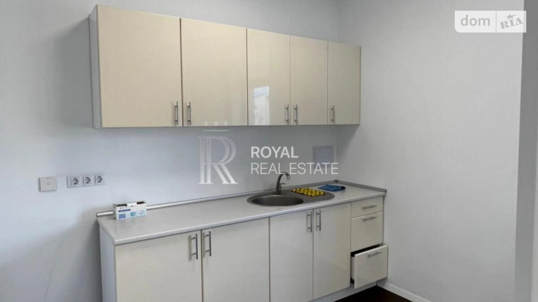 Сдается в аренду офис 740 кв. м в бизнес-центре, цена: 18650 $ - фото 3