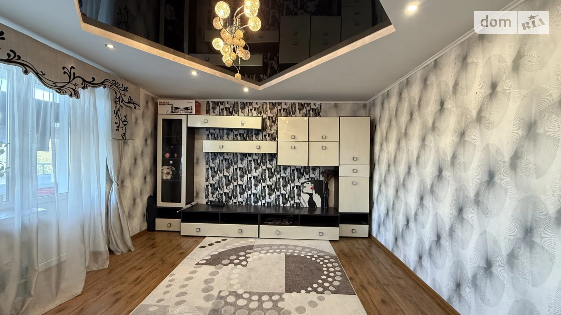 Продается 3-комнатная квартира 64.6 кв. м в Ровно, ул. Полевая, 2 - фото 2