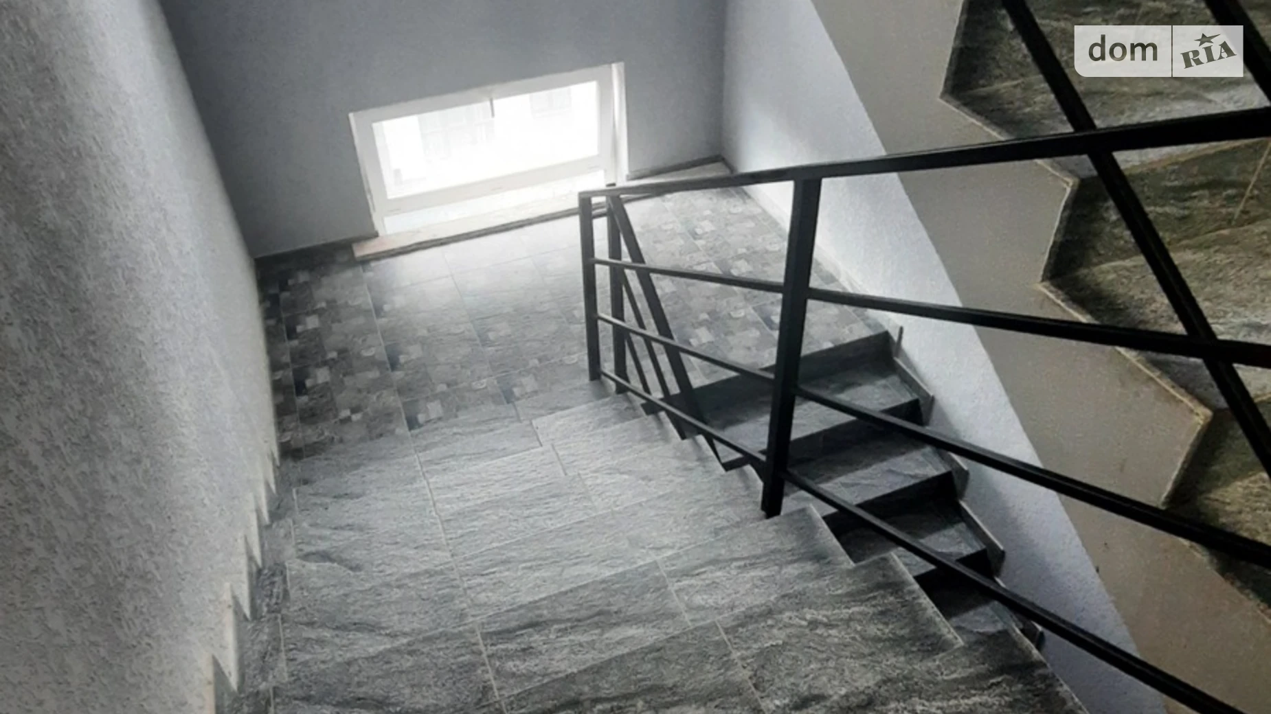 Продается 1-комнатная квартира 46.4 кв. м в Ужгороде, ул. Собранецкая - фото 5