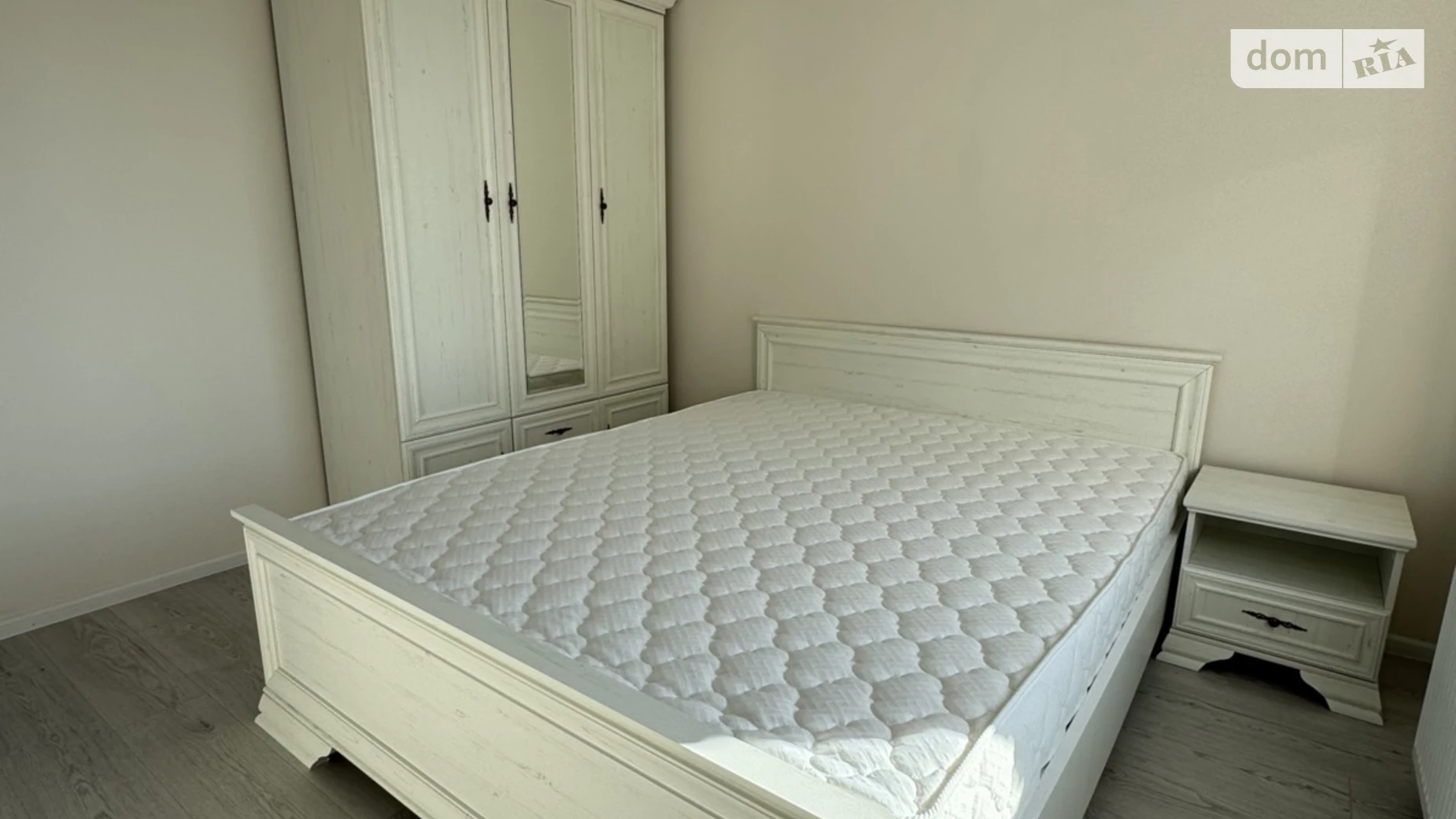 1-комнатная квартира 35 кв. м в Тернополе, ул. Троллейбусная, 4В - фото 3