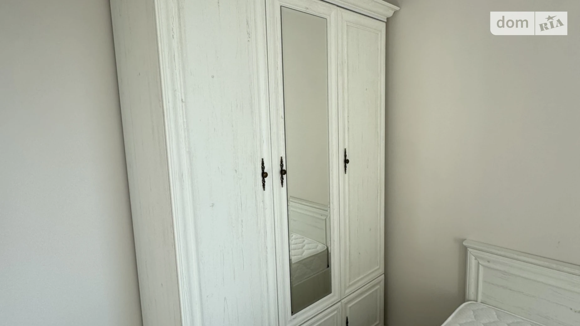 1-комнатная квартира 35 кв. м в Тернополе, ул. Троллейбусная, 4В - фото 4