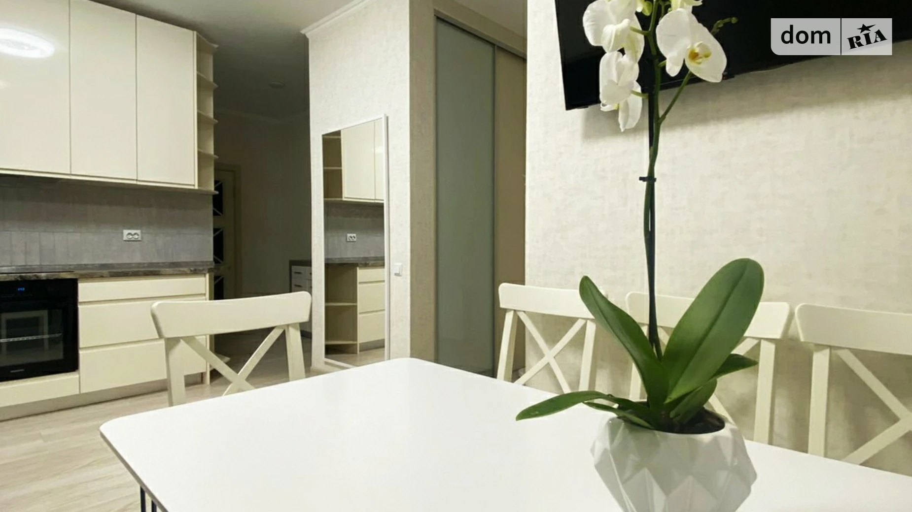 Продается 1-комнатная квартира 42 кв. м в Хмельницком, ул. Парковая, 2/2 - фото 2