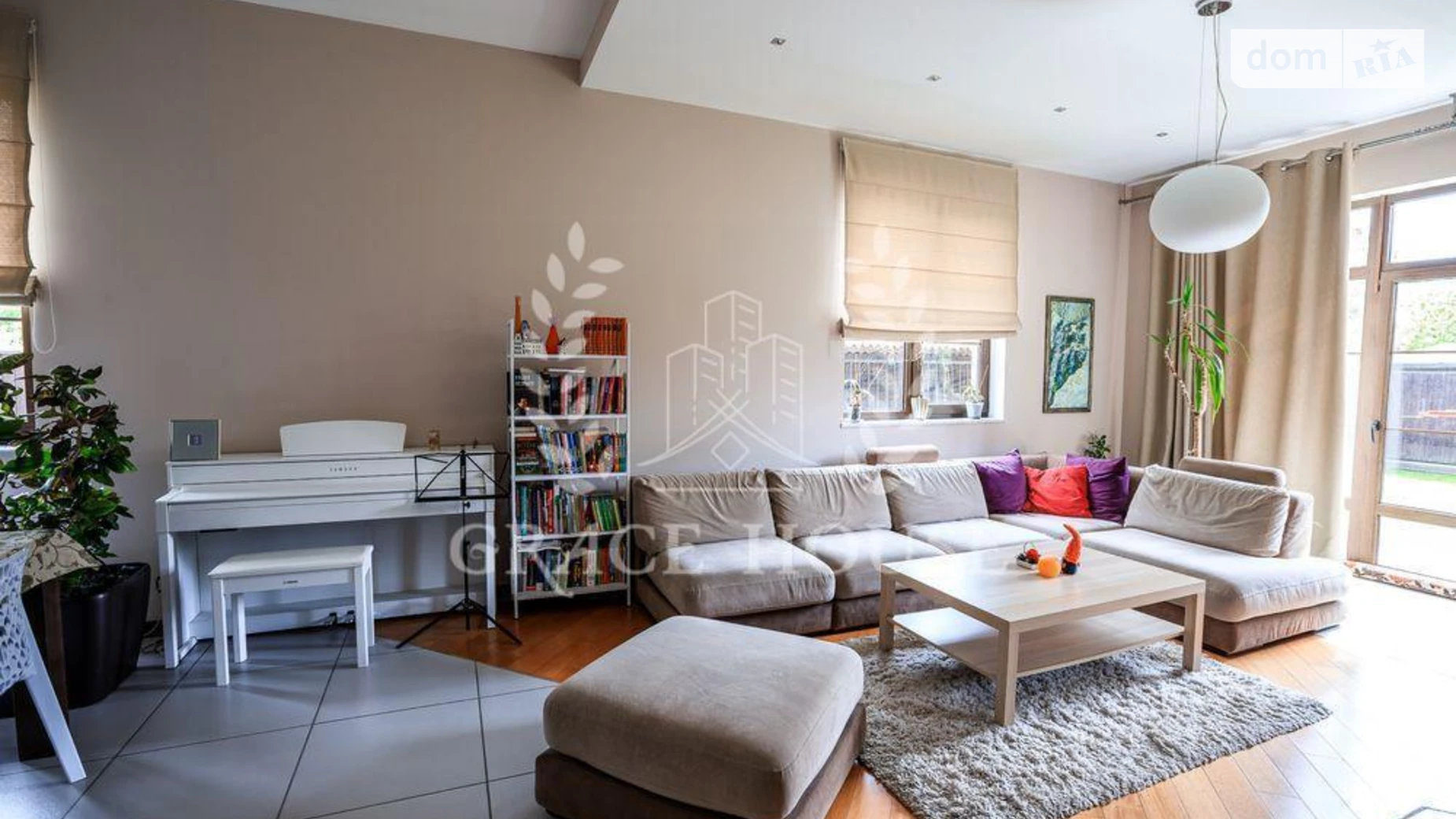 Продается дом на 3 этажа 330 кв. м с камином, цена: 375000 $ - фото 4