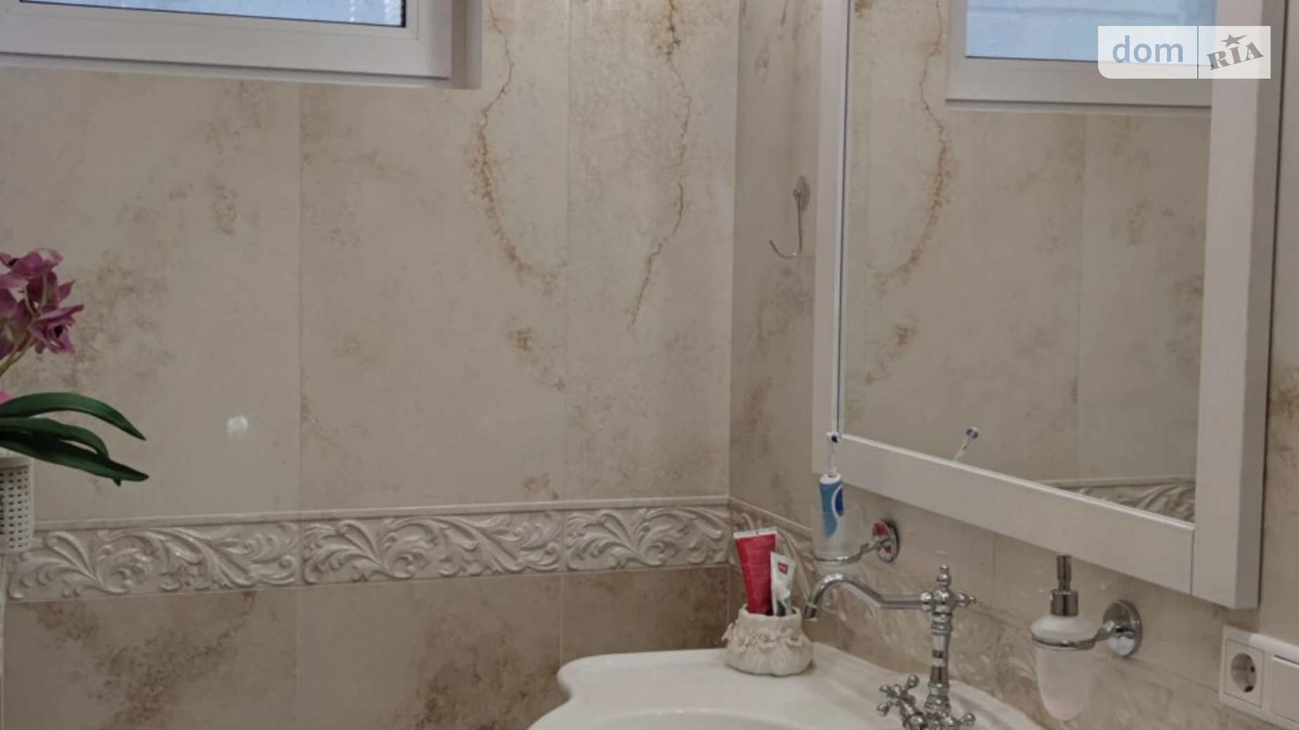 Сдается в аренду 3-комнатная квартира 156.7 кв. м в Киеве, ул. Коновальца Евгения, 44А - фото 5