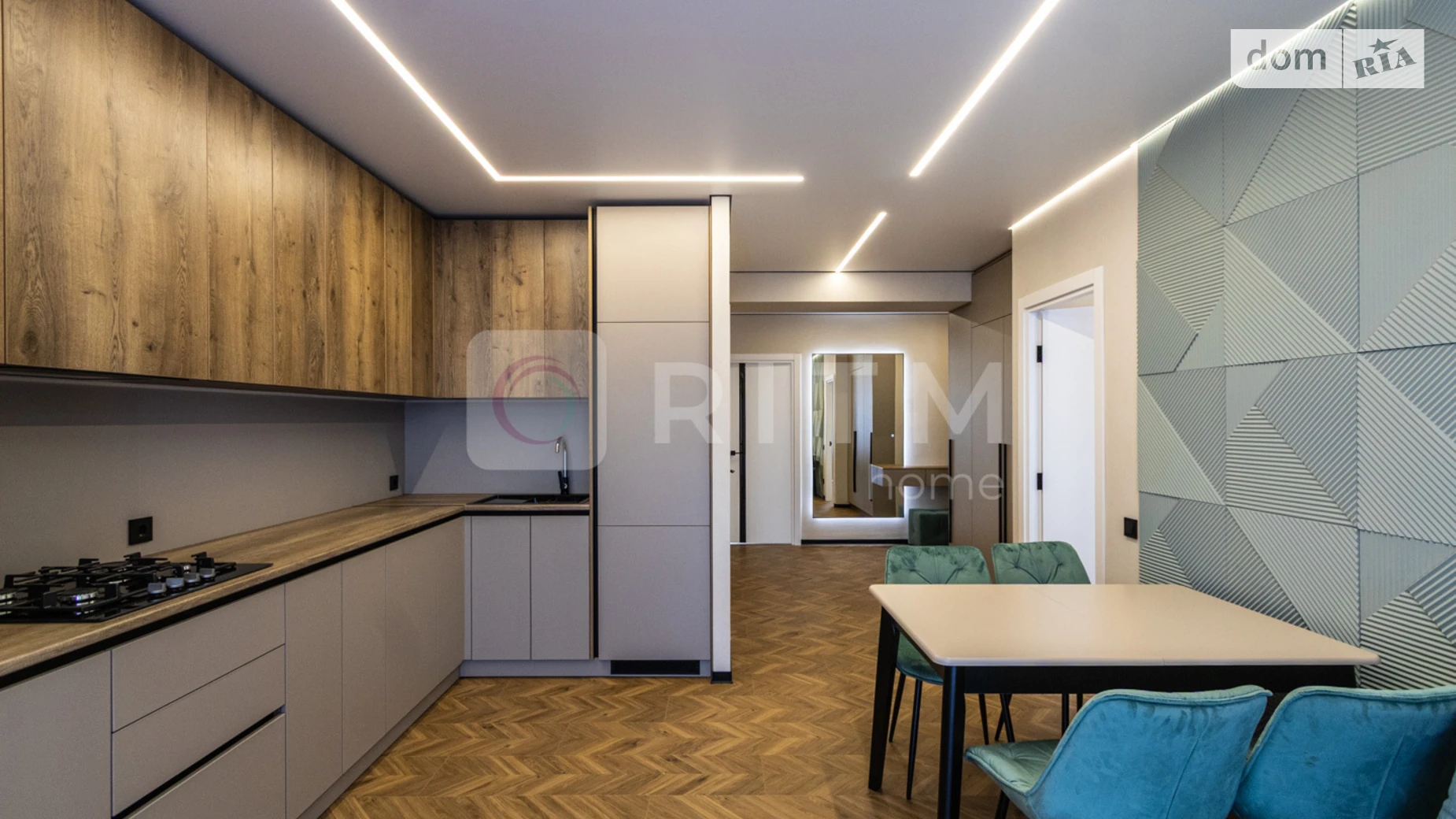 Продается 2-комнатная квартира 68 кв. м в Ивано-Франковске, ул. Княгинин - фото 3