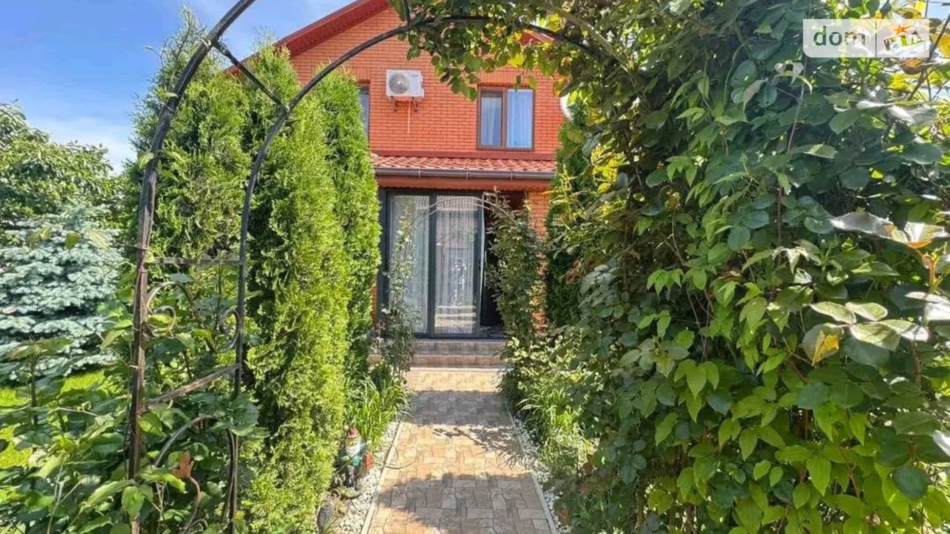 Продается дом на 2 этажа 113.5 кв. м с балконом, цена: 205000 $ - фото 2