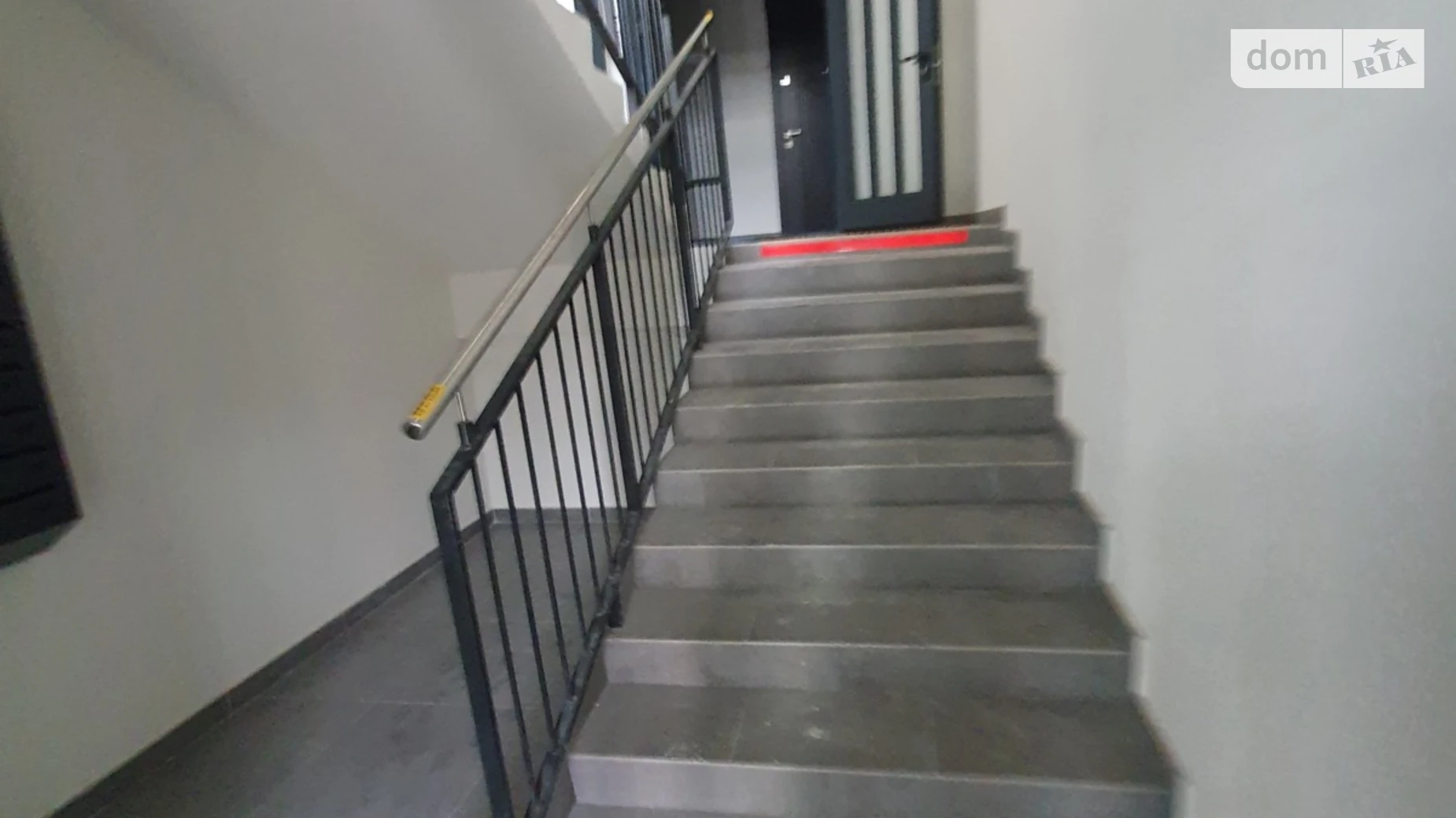 2-кімнатна квартира 62 кв. м у Тернополі, Підволочиське шосе, 10 - фото 4