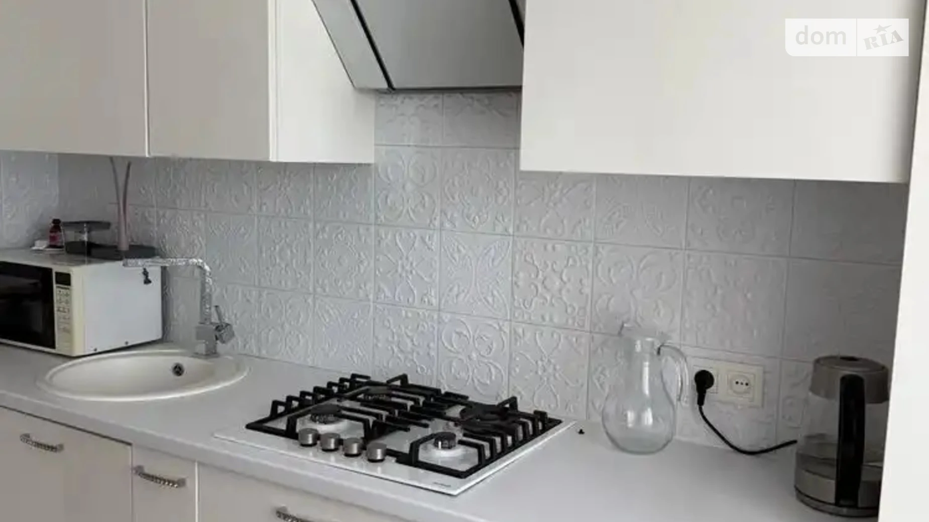 Продается 3-комнатная квартира 70.2 кв. м в Днепре, просп. Героев, 32 - фото 3