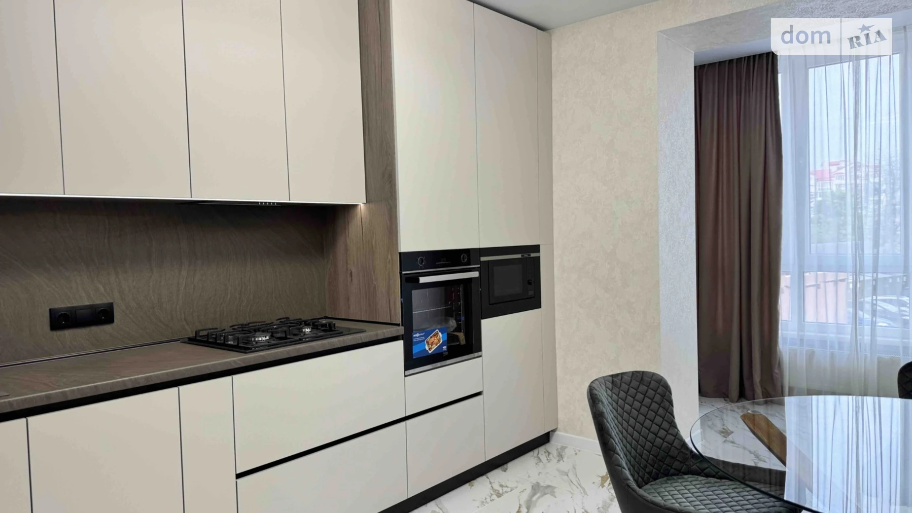 Продается 1-комнатная квартира 50 кв. м в, цена: 80000 $ - фото 2