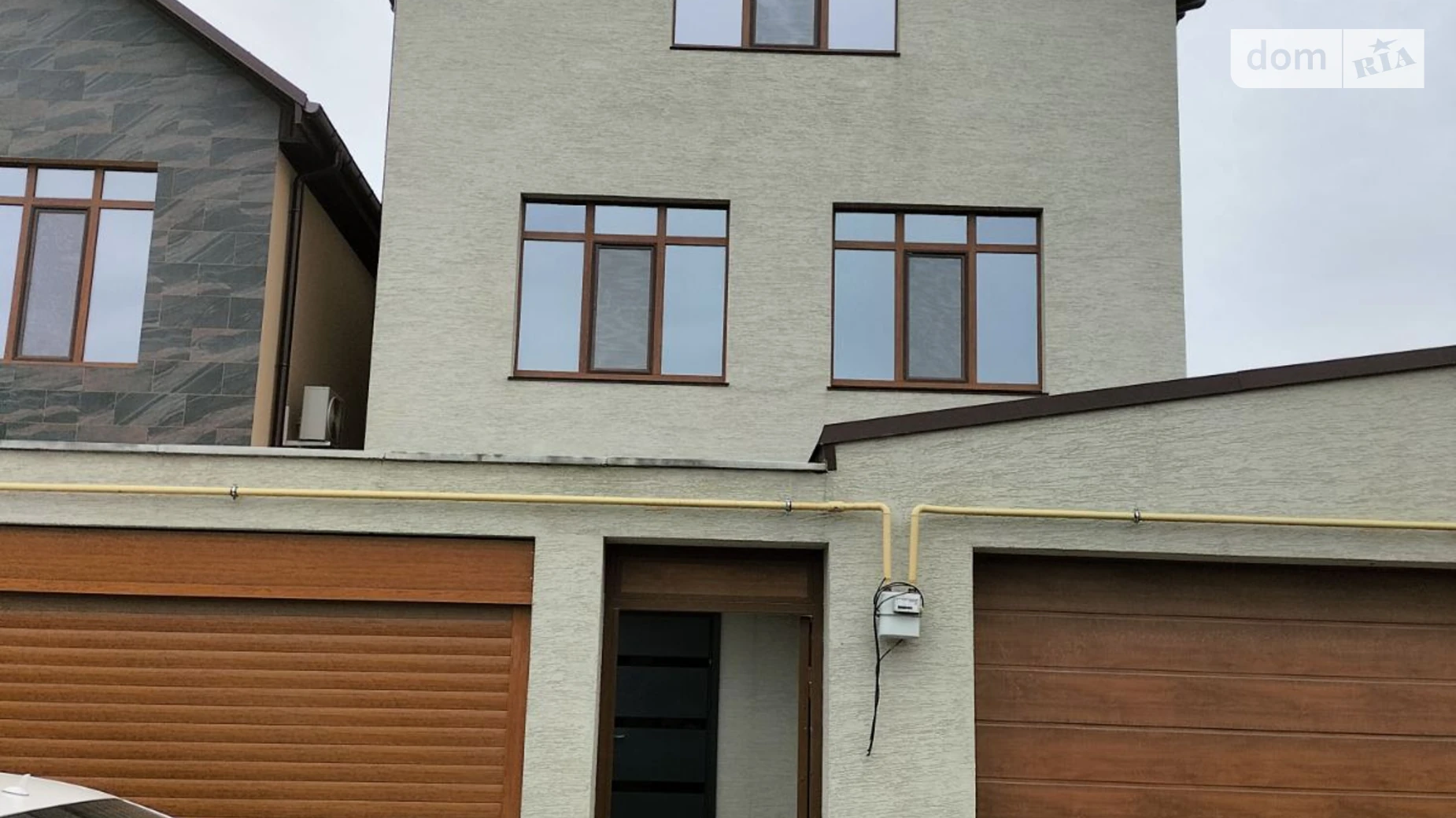 Продается дом на 2 этажа 227.7 кв. м с подвалом, цена: 299000 $ - фото 2