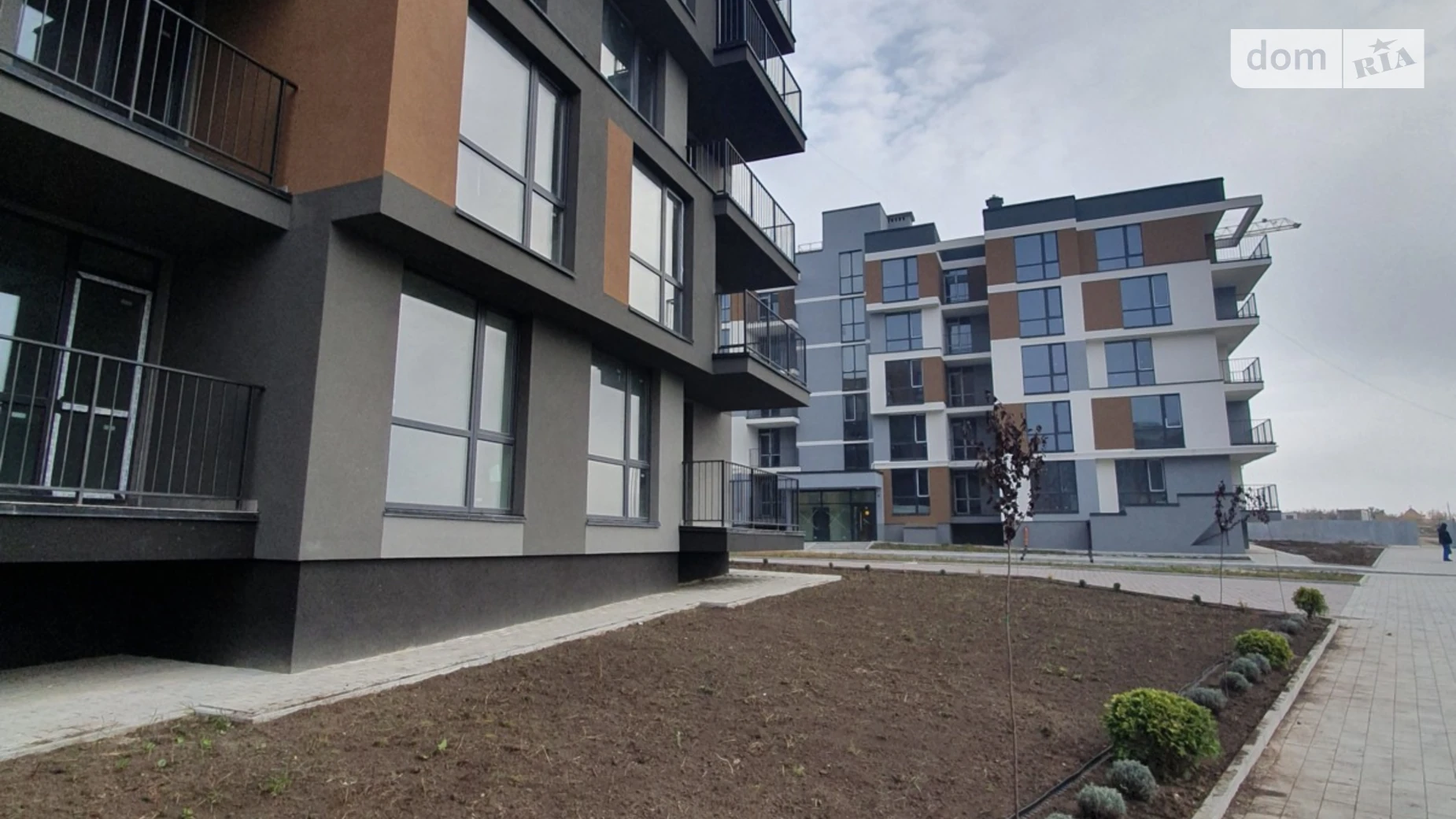 1-кімнатна квартира 41 кв. м у Тернополі, Підволочиське шосе, 12 - фото 2