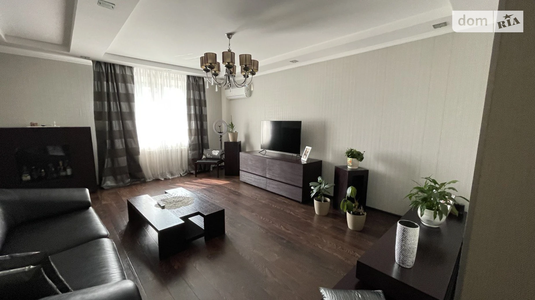 Продается 2-комнатная квартира 90 кв. м в Виннице, ул. Ивана Богуна, 88Б - фото 2