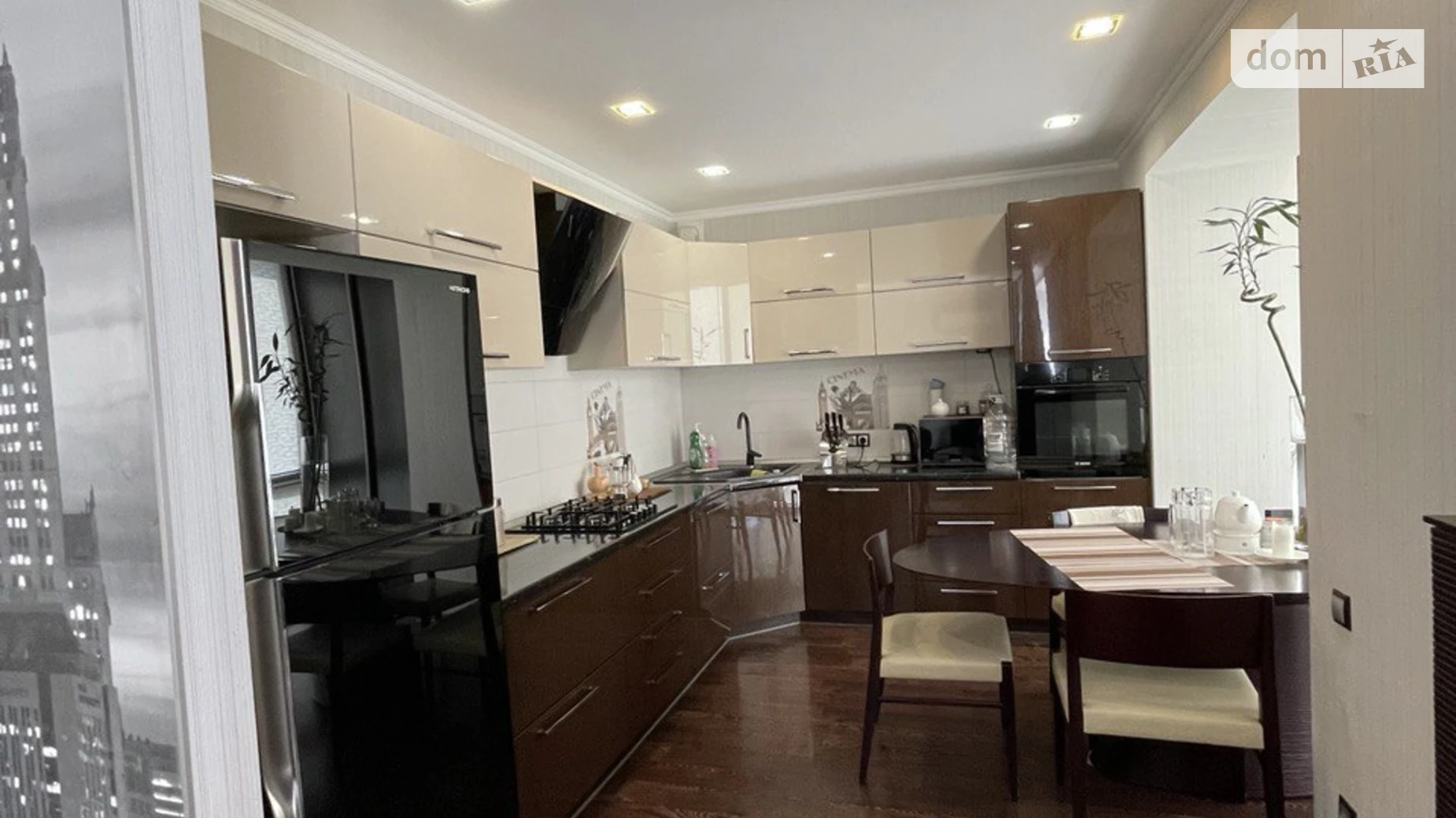 Продается 2-комнатная квартира 90 кв. м в Виннице, ул. Ивана Богуна, 88Б - фото 3