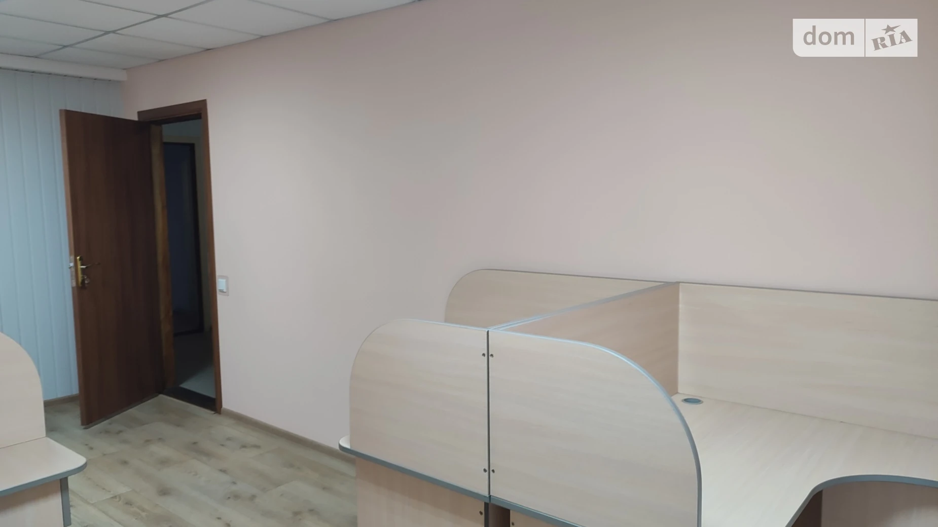 Сдается в аренду офис 125 кв. м в бизнес-центре, цена: 37500 грн - фото 4